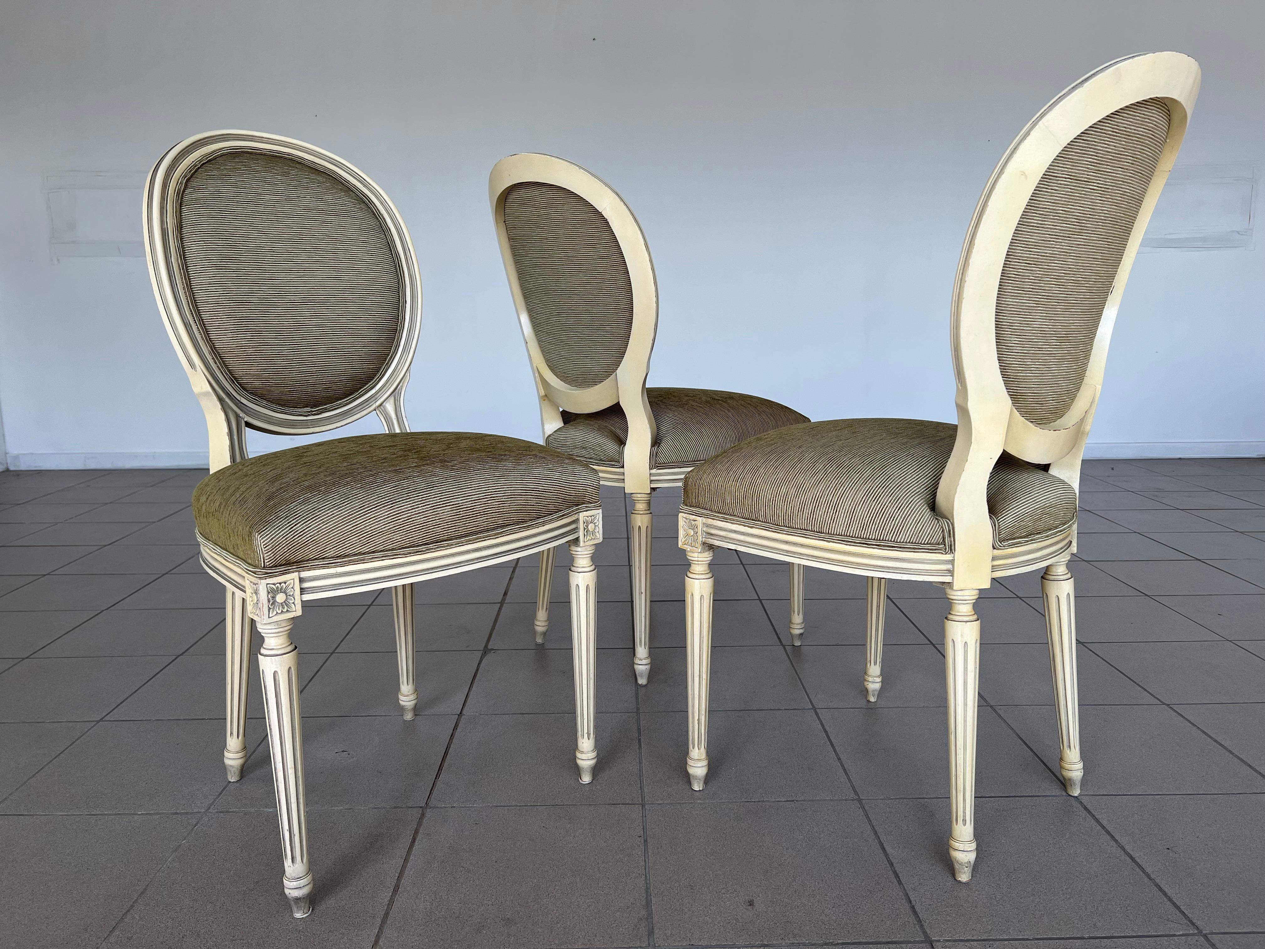 French Louis XVI Medallion Back Dining Chairs - Set of 6 2