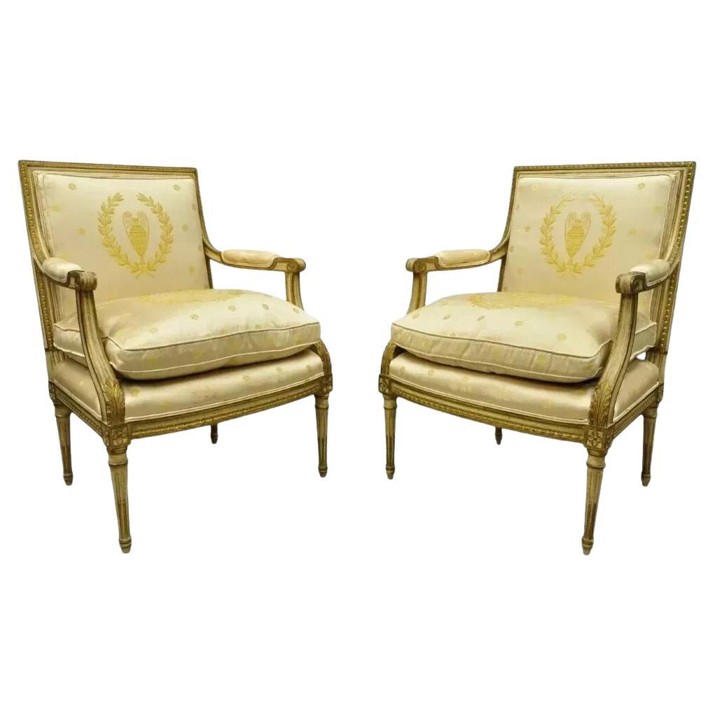 Poltrone francesi Luigi XVI neoclassiche in seta dorata Fauteuil Parcel - una coppia