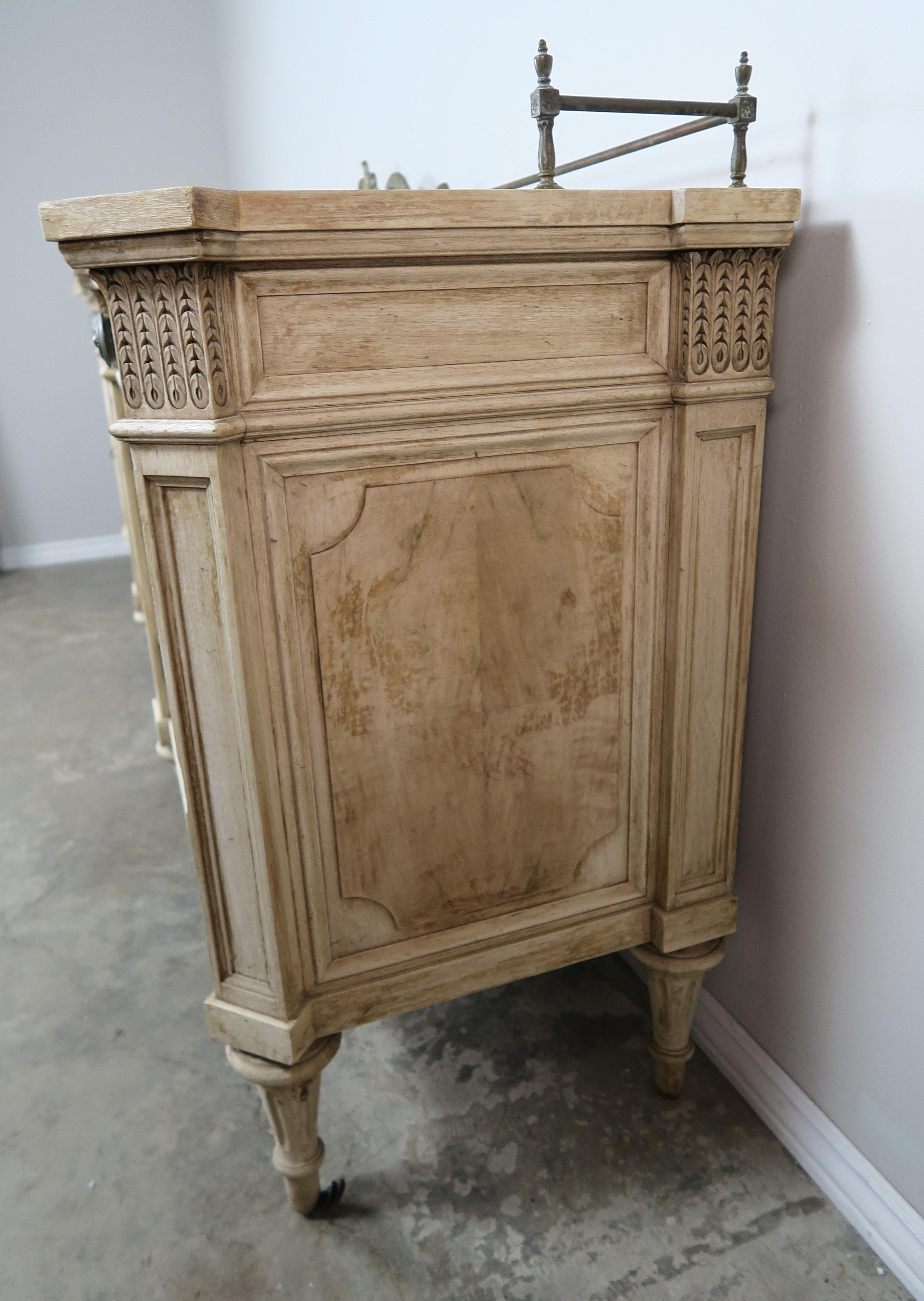 French Louis XVI Neoclassical Style Sideboard, circa 1900s 5