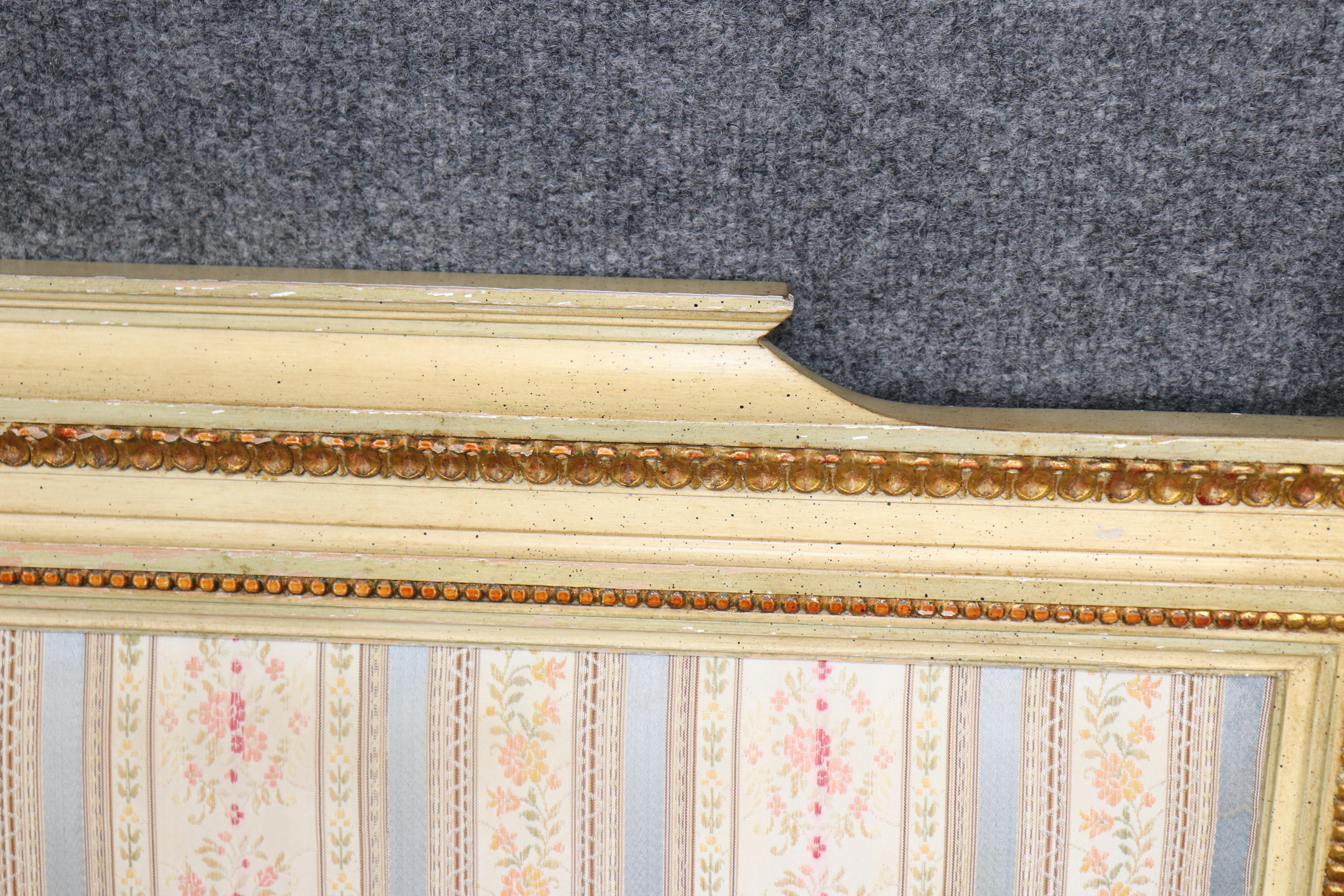 Tête de lit Louis XVI décorée à la peinture Bon état - En vente à Swedesboro, NJ