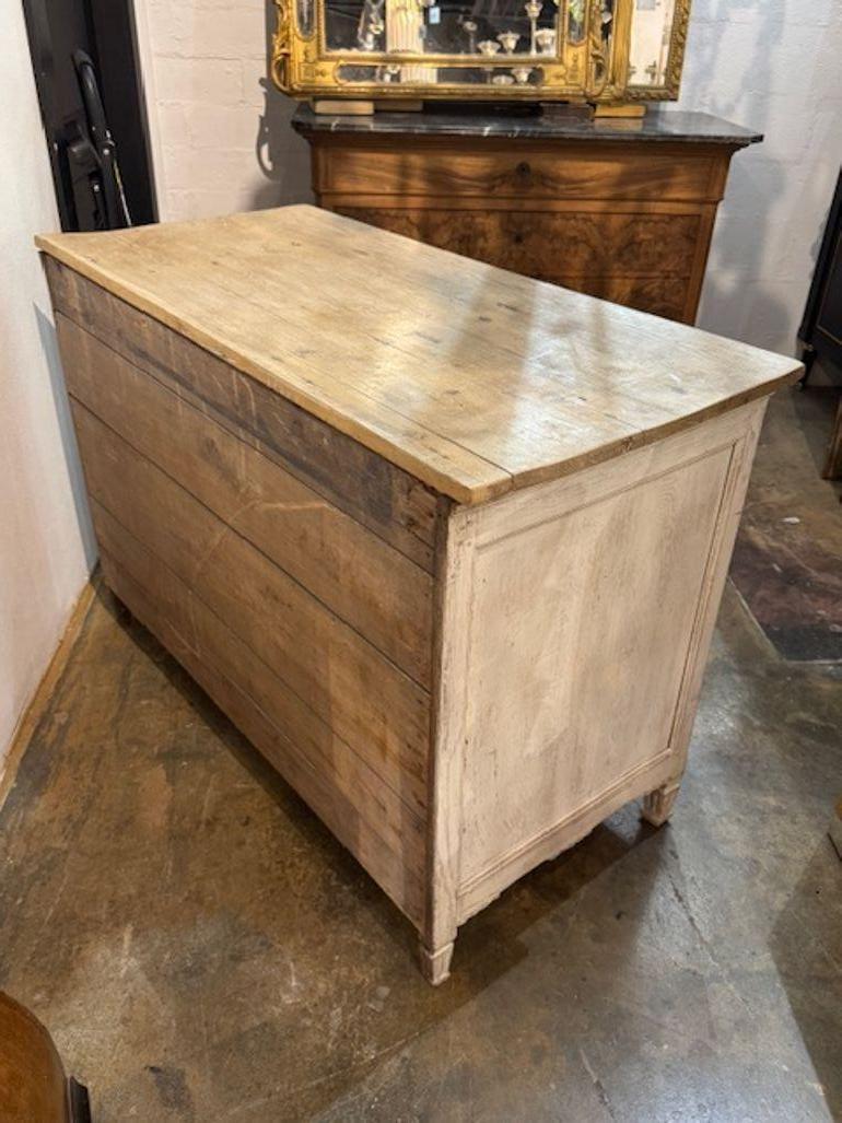 Cómoda francesa Luis XVI de roble pintado Roble en venta