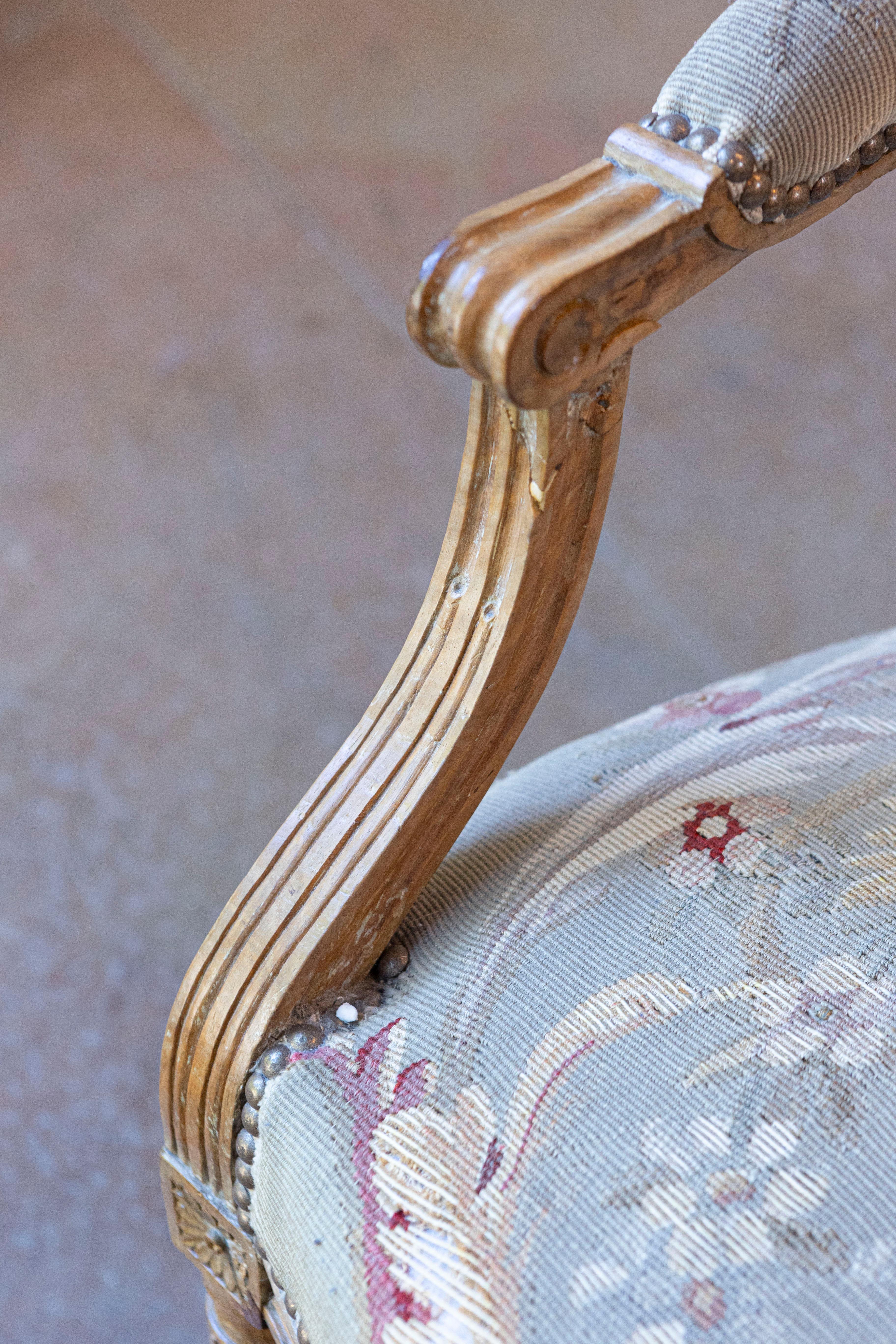 French Louis XVI Period 18th Century Armchair with Floral Tapestry Upholstery For Sale 2