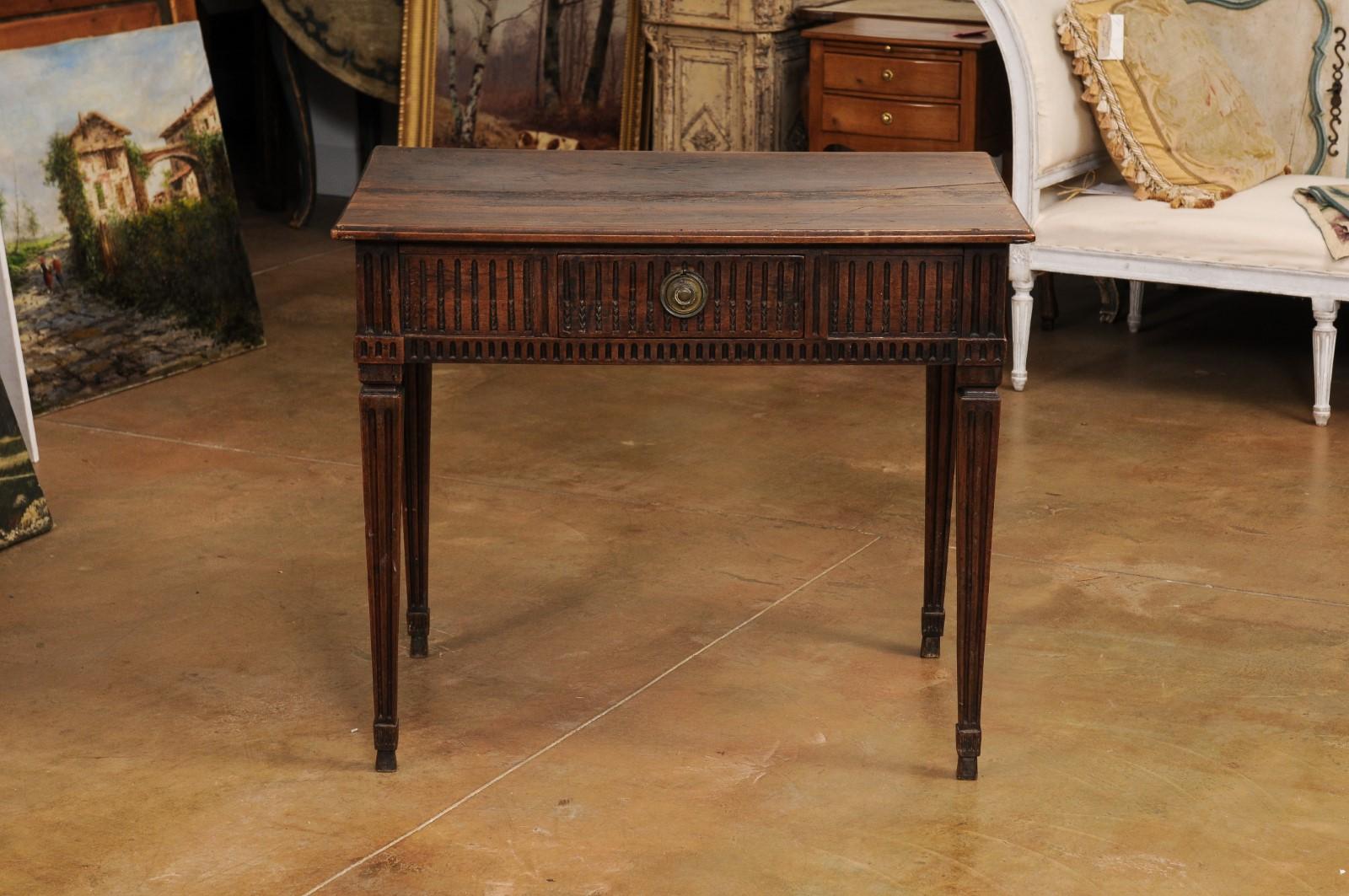 French Louis XVI Period 18th Century Walnut Desk with Carved Fluted Apron For Sale 8