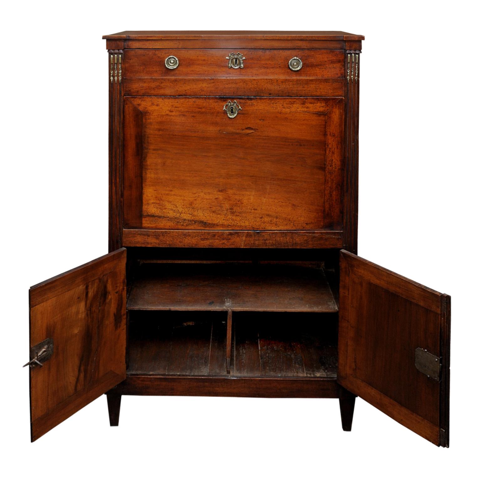 Late 18th Century French Louis XVI Period Cherrywood Secretaire a Abattant, circa 1780 For Sale