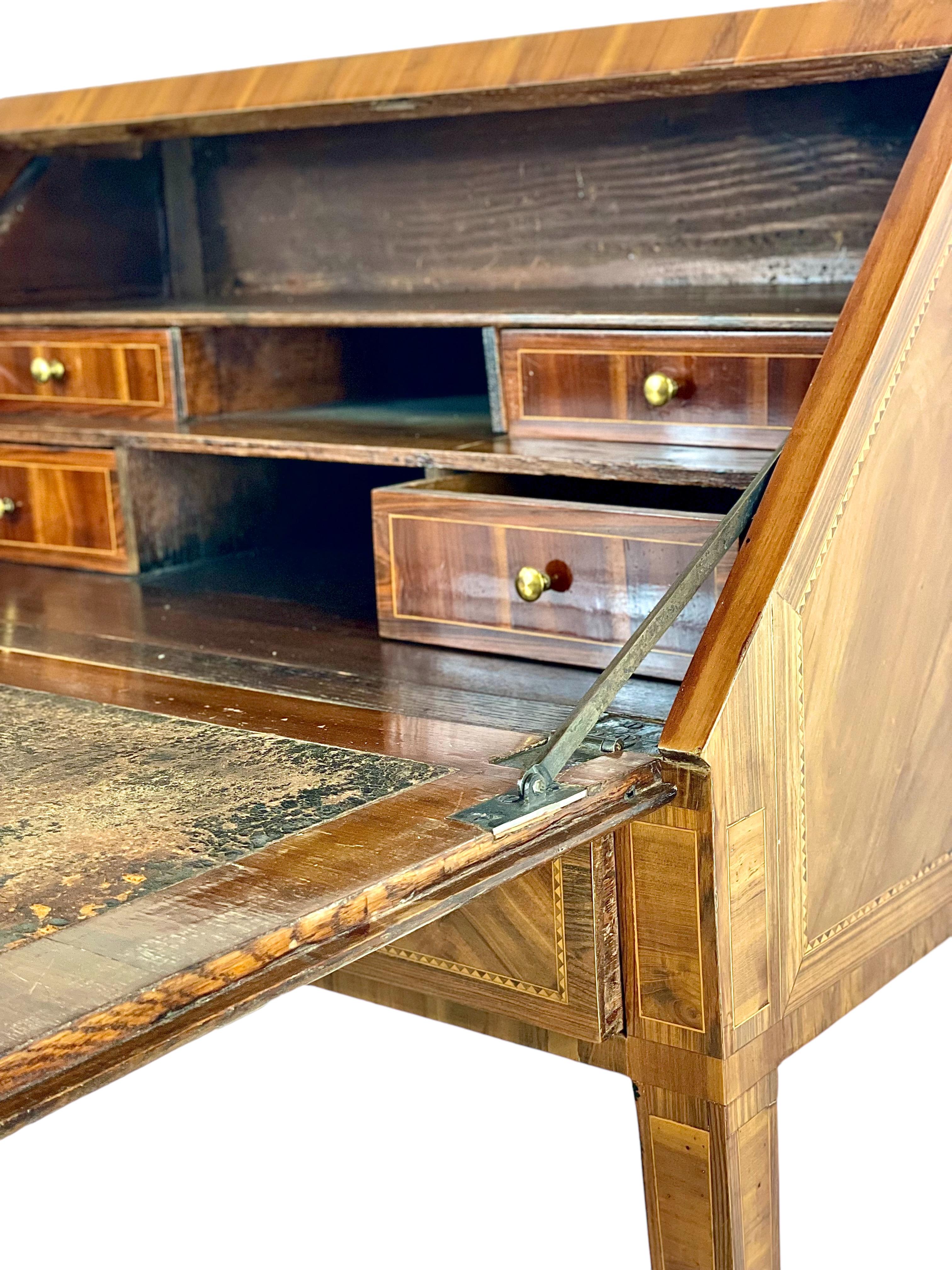 Inlay 18th Century French Louis XVI Desk or 'Bureau à Dos D'âne' For Sale