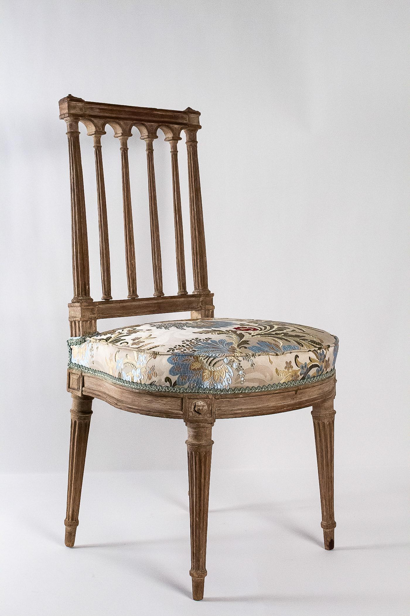 Carved French Louis XVI Period, Pair of Chairs in Lacquered Beechwood, circa 1780