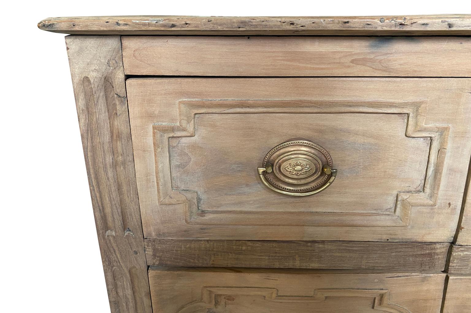 French Louis XVI Period Sauteuse Commode For Sale 5