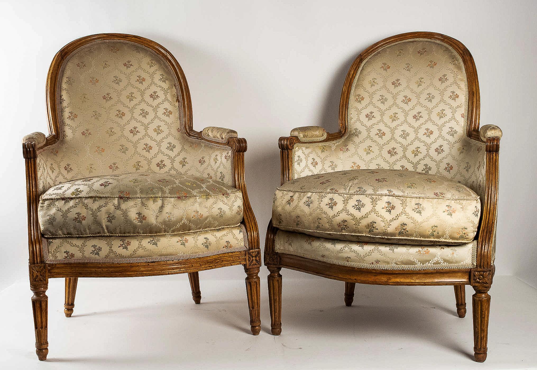 French Louis XVI Period Set of Two Bergeres, circa 1780 In Good Condition In Saint Ouen, FR