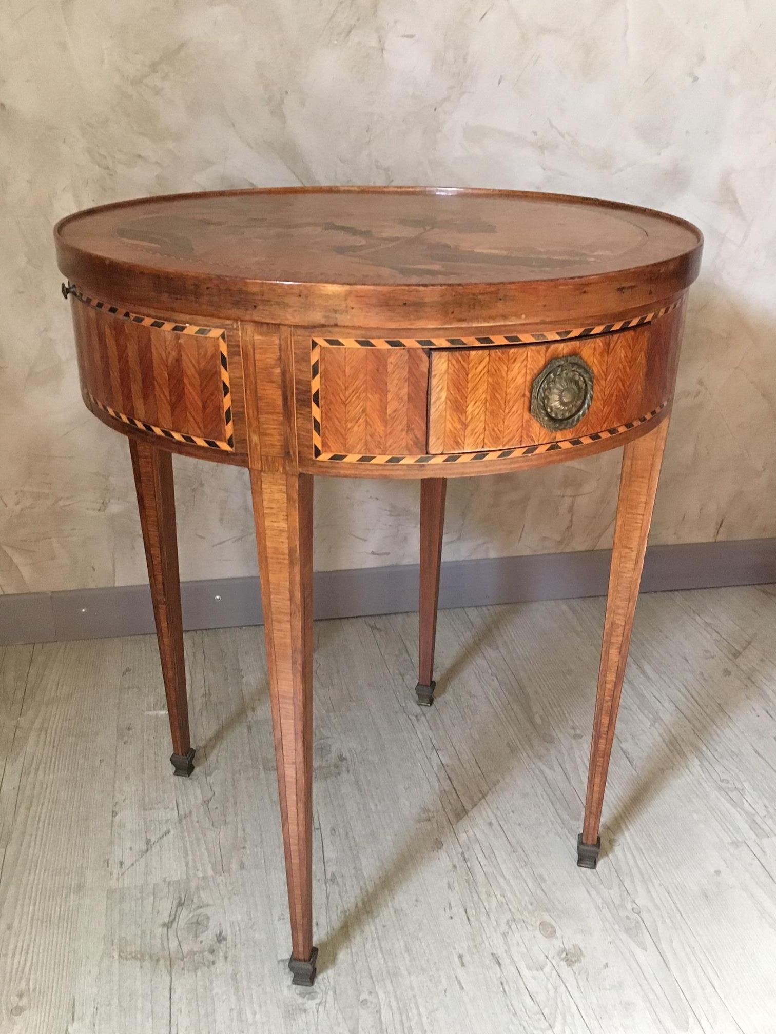 French Louis XVI Period Signed Richard Playing Bouillotte Table In Good Condition In LEGNY, FR