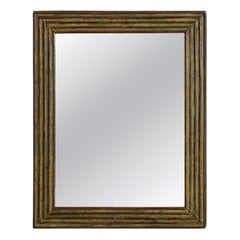 Pequeño espejo francés dorado de plata del periodo Luis XVI, último cuarto del siglo XVIII