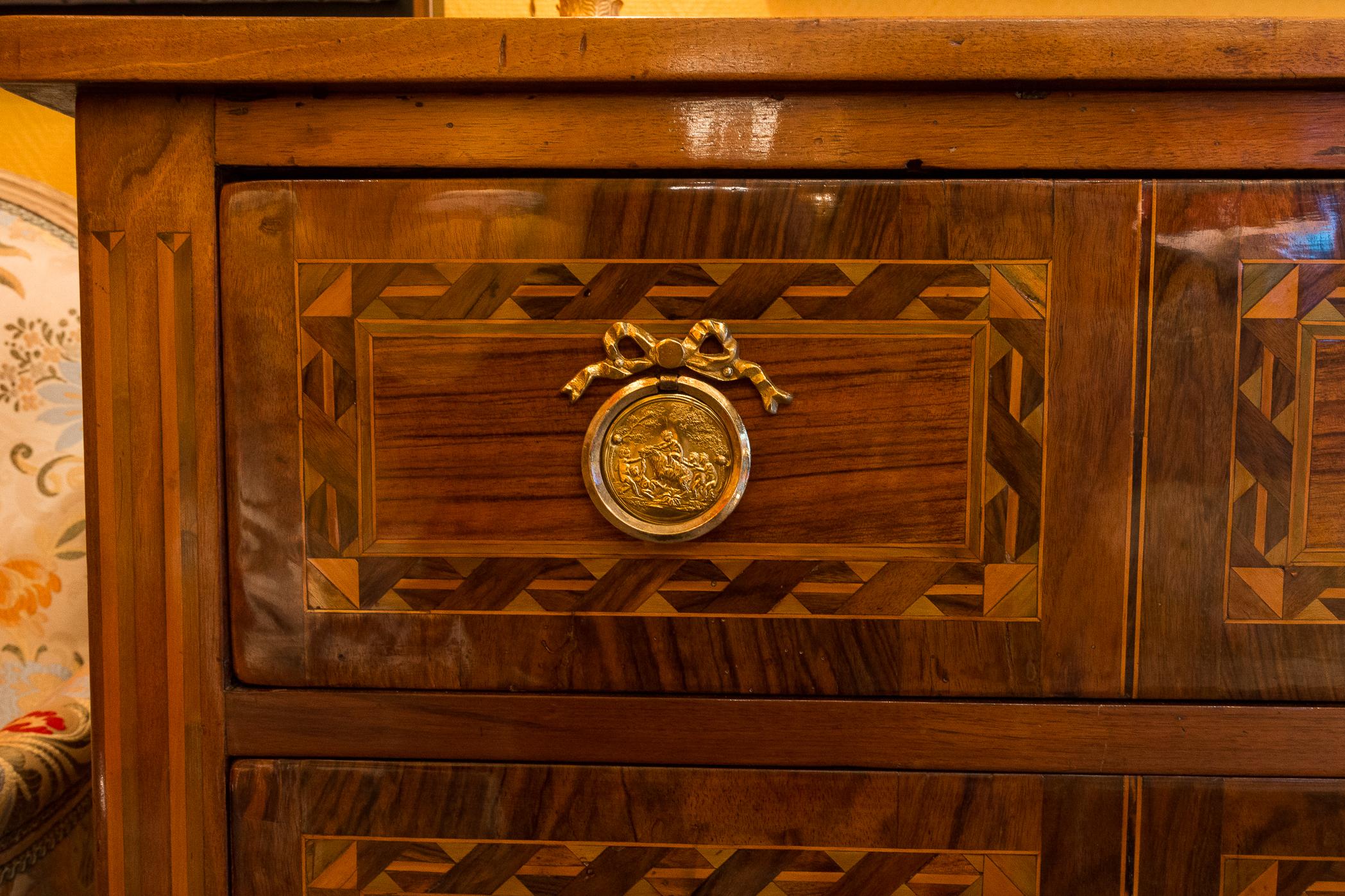 French Louis XVI Period Walnut and Marquetry Commode, circa 1780 4