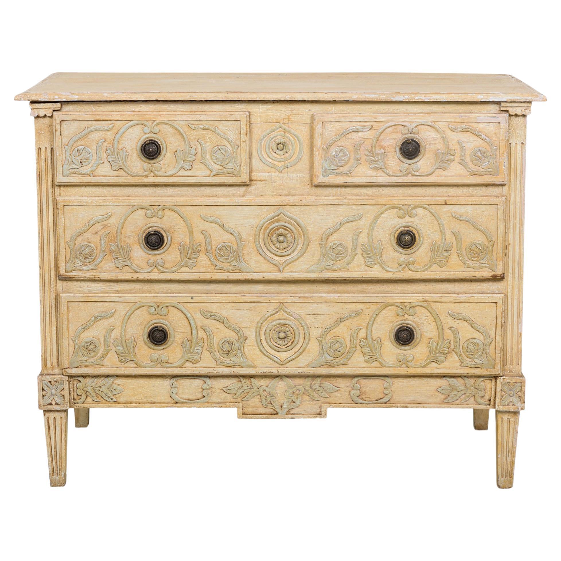 French Louis XVI Provincial Style 4-Drawer Beige and Gray Painted Commode For Sale