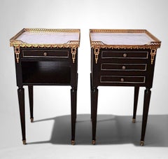 French Louis XVI Revival Pair of Nightstands in Carrara Marble and Gilt Bronze