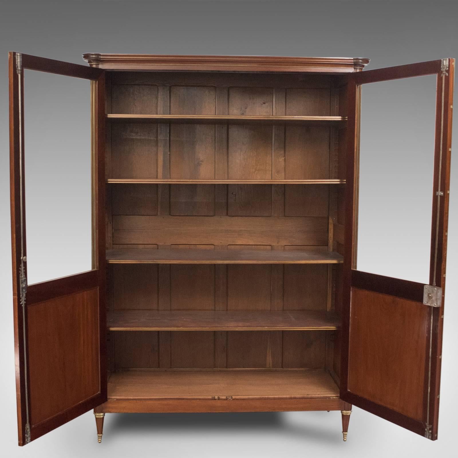 19th Century French Louis XVI Revival Two-Door Bookcase Vitrine Cabinet, circa 1880