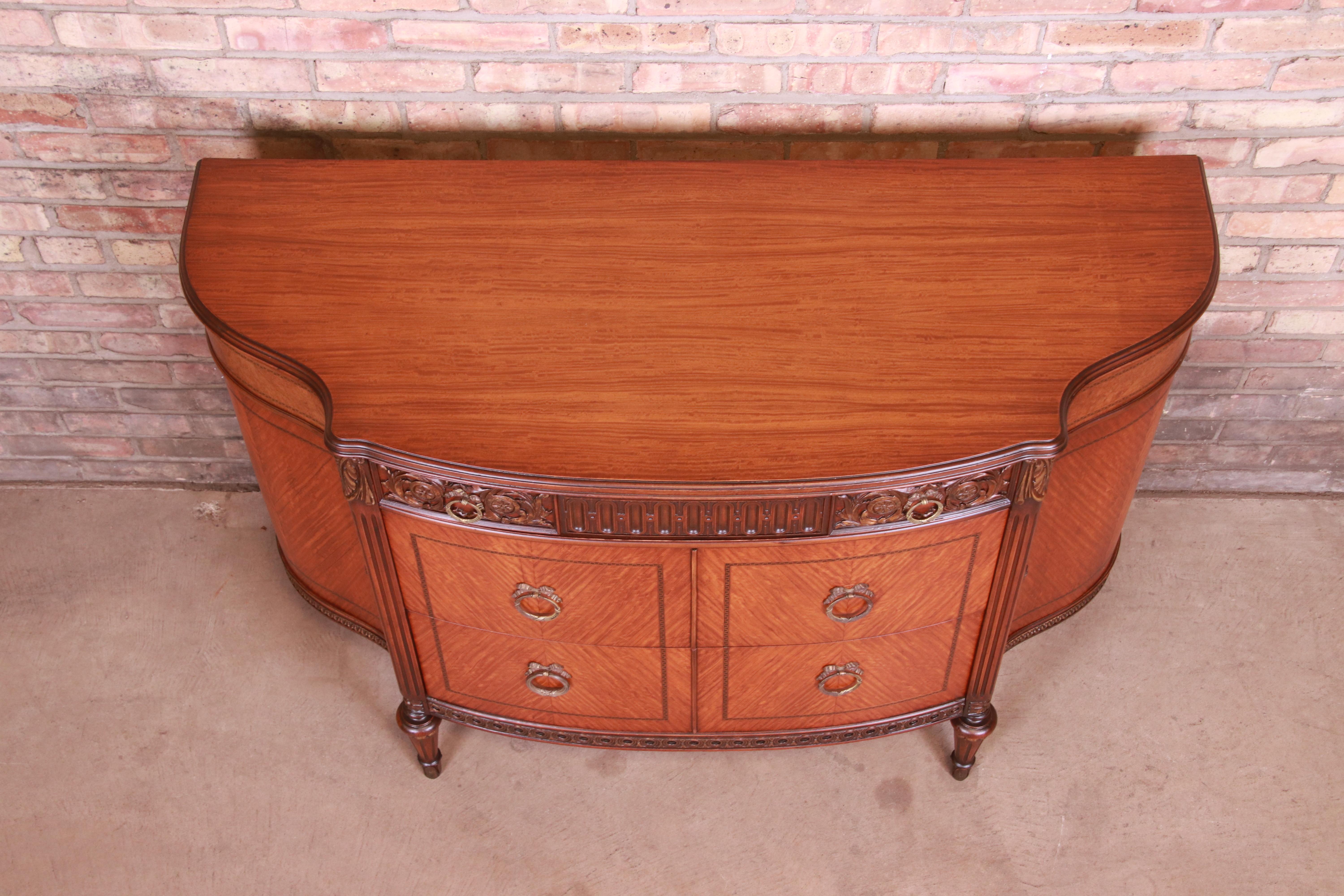 French Louis XVI Satinwood and Mahogany Demilune Dresser by Saginaw, Circa 1920s In Good Condition In South Bend, IN