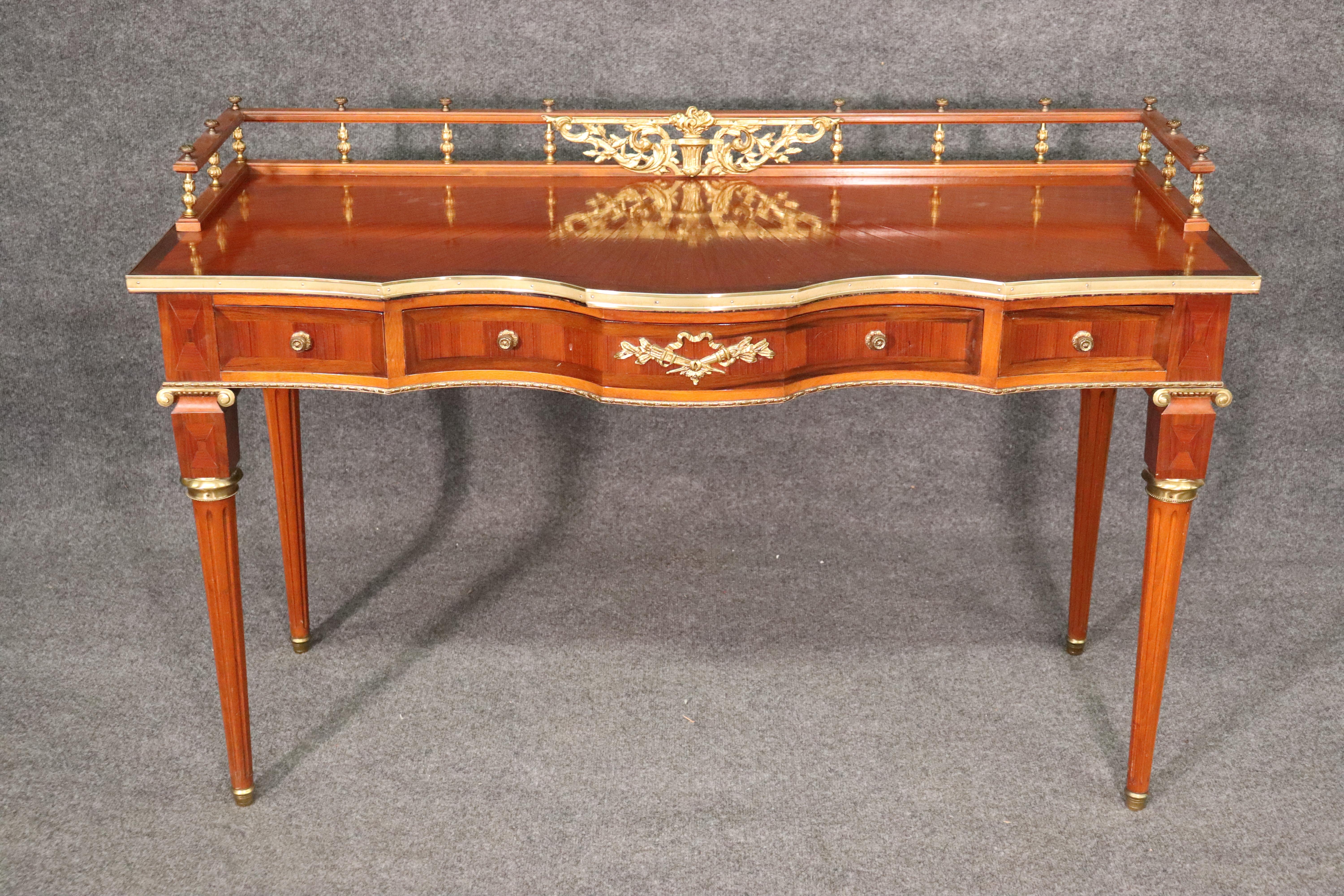 French Louis XVI Satinwood Bronze Mounted Writing Table Desk Bureau Plat C1950 In Good Condition In Swedesboro, NJ