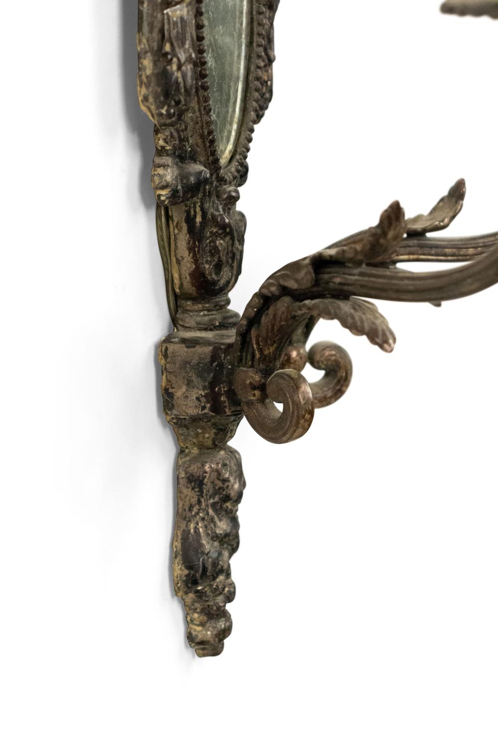 Französisch Louis XVI Silber Platte verspiegelte Wandleuchter im Angebot 4