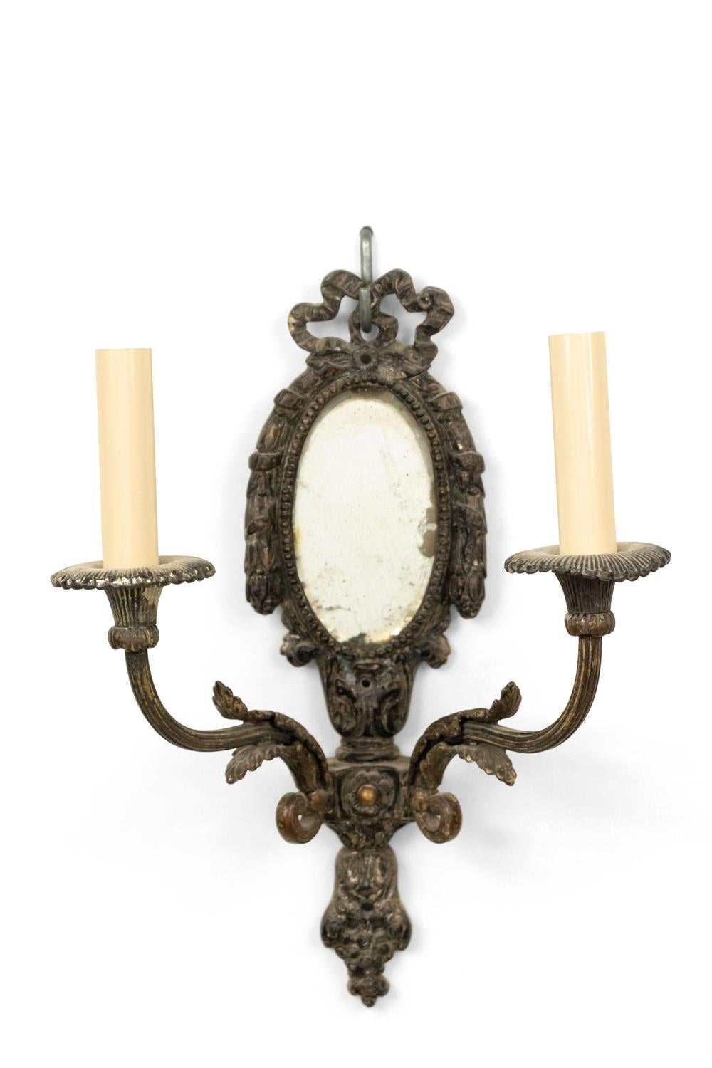 Französisch Louis XVI Silber Platte verspiegelte Wandleuchter im Angebot 5