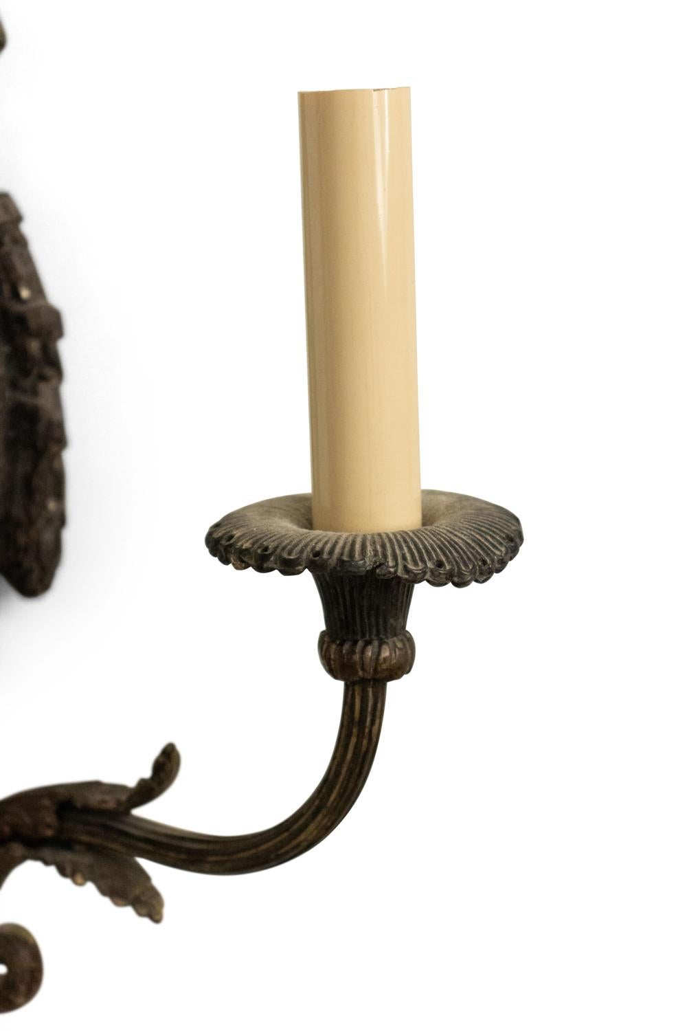 Französisch Louis XVI Silber Platte verspiegelte Wandleuchter (Louis XV.) im Angebot