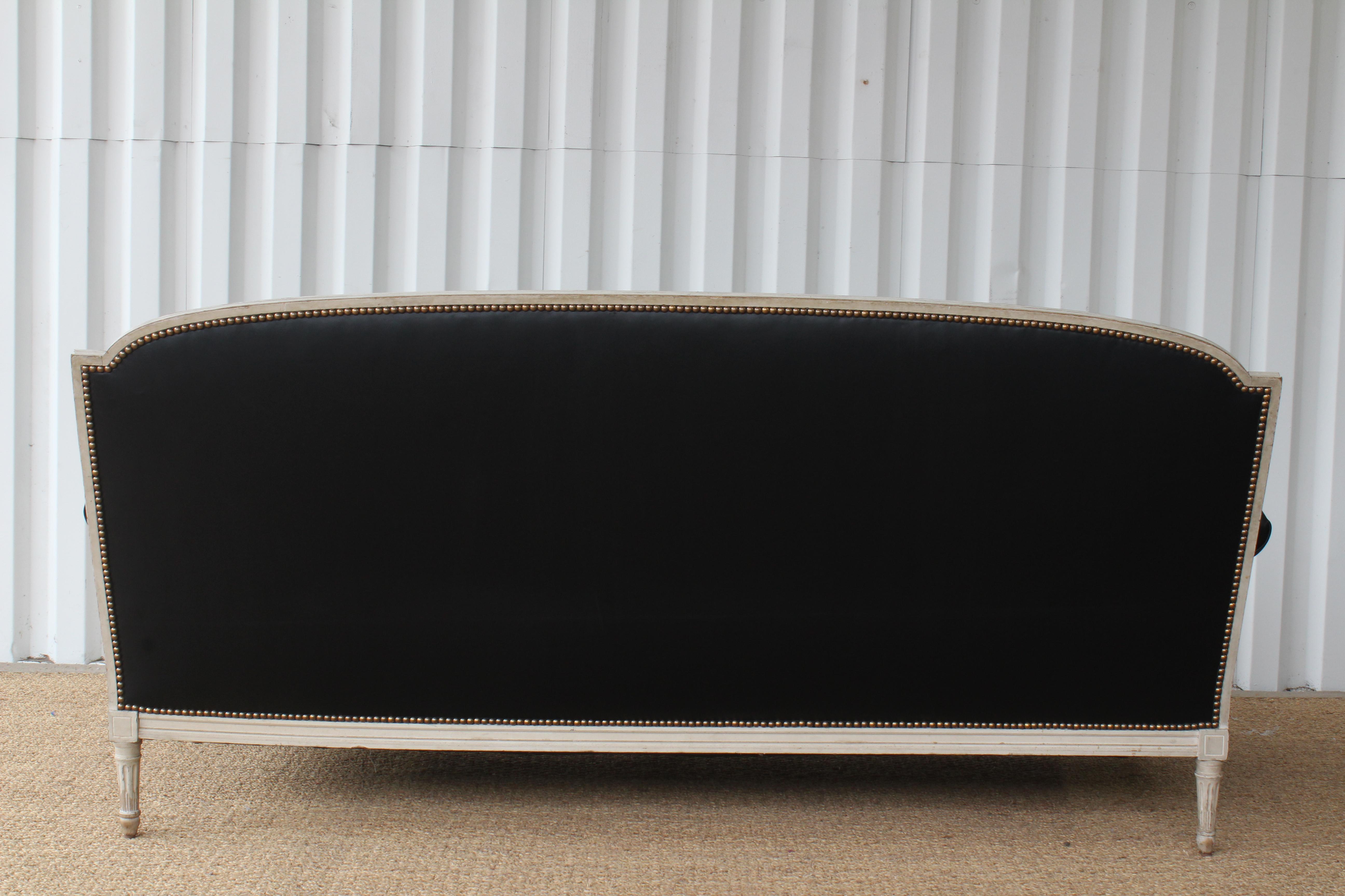 French Louis XVI Sofa in Leather In Good Condition For Sale In Los Angeles, CA