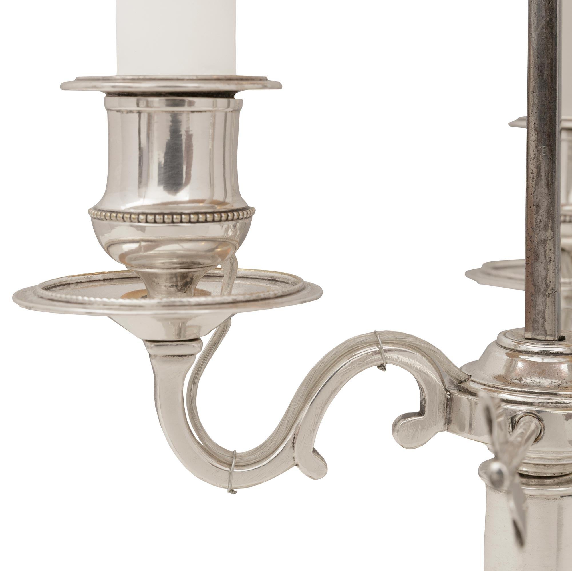 Lámpara Bouillotte francesa Luis XVI de bronce plateado y tole Metal en venta