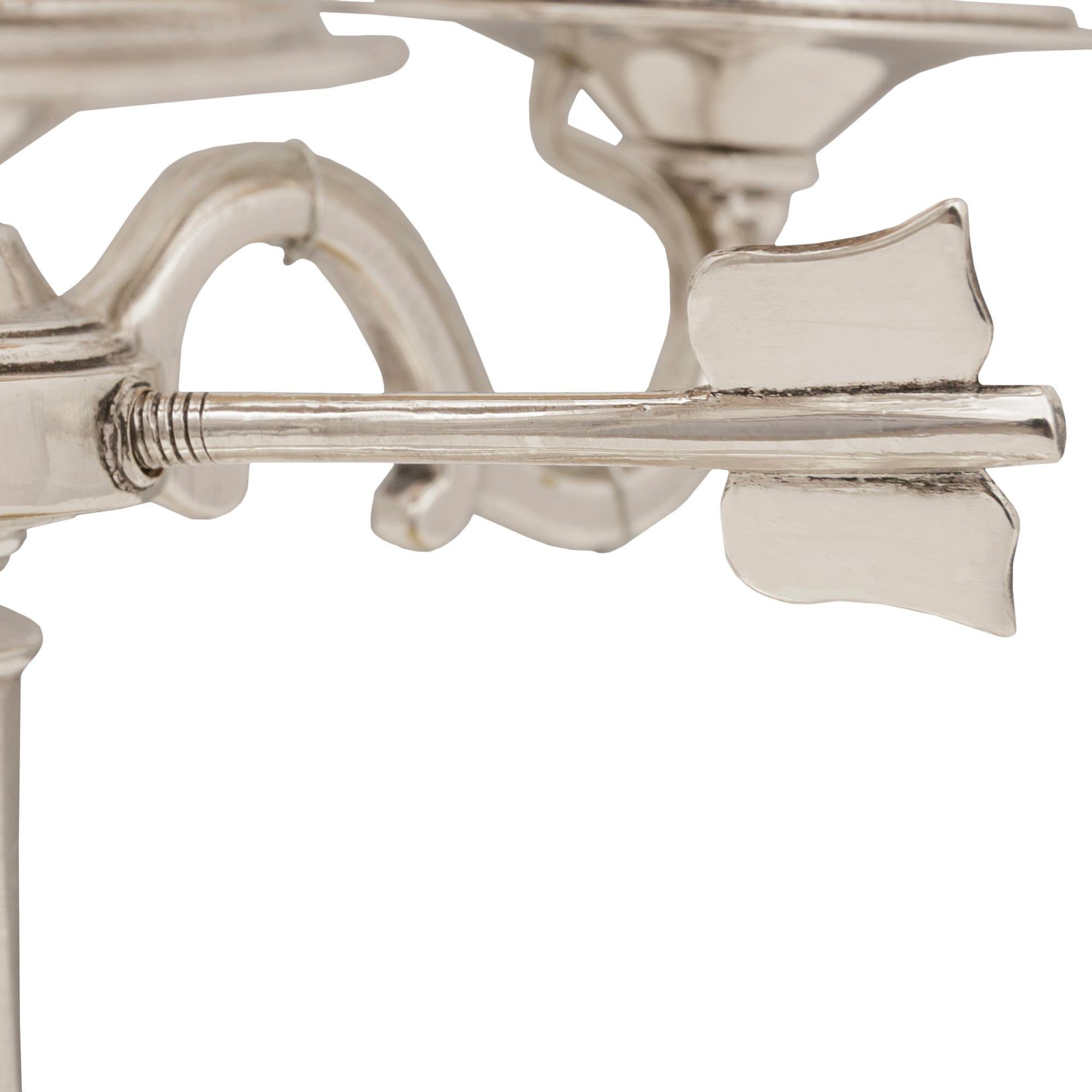 Lámpara Bouillotte francesa Luis XVI de bronce plateado y tole en venta 1