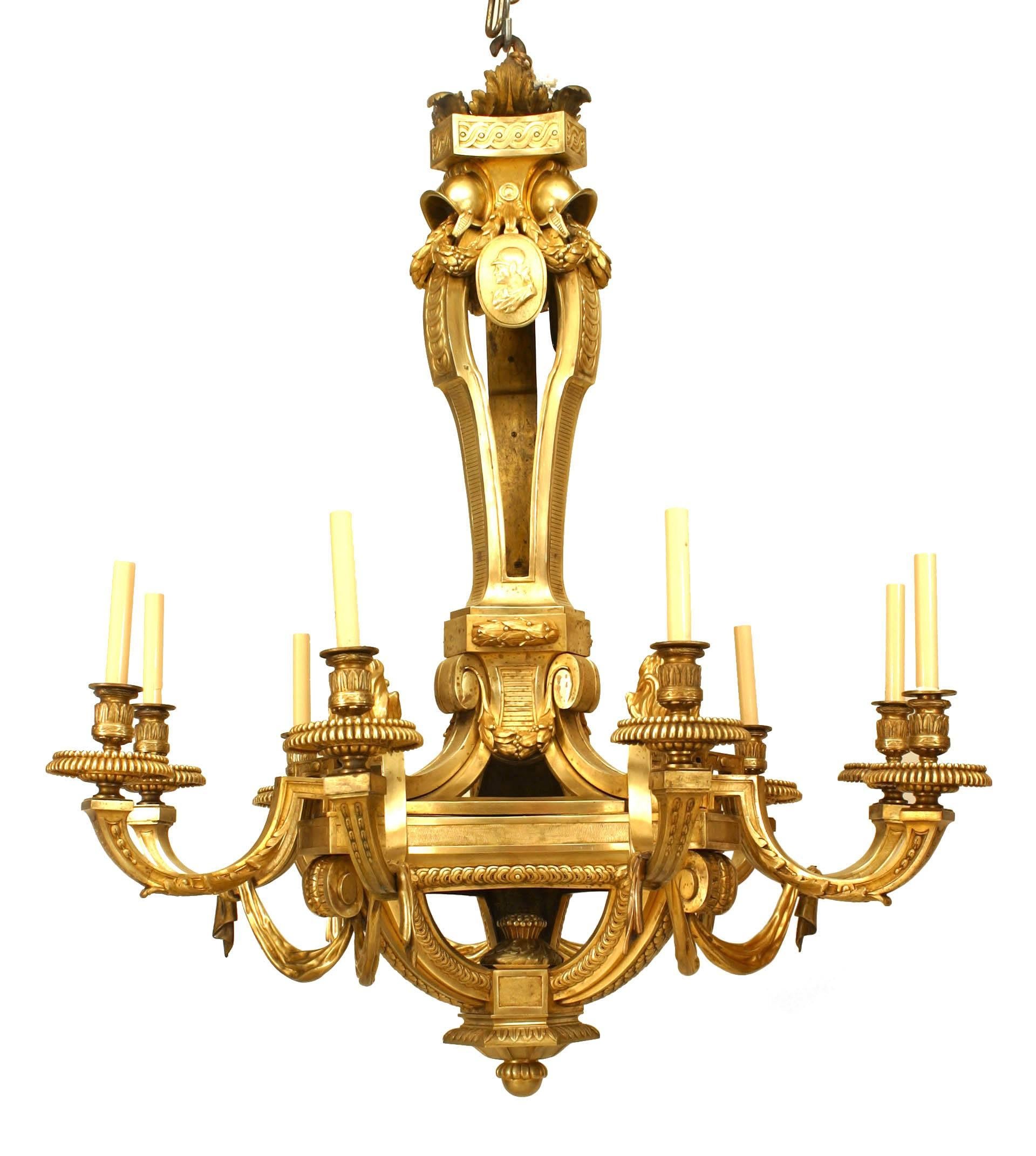 French Louis XVI Style Bronze Dore Chandelier In Good Condition For Sale In New York, NY