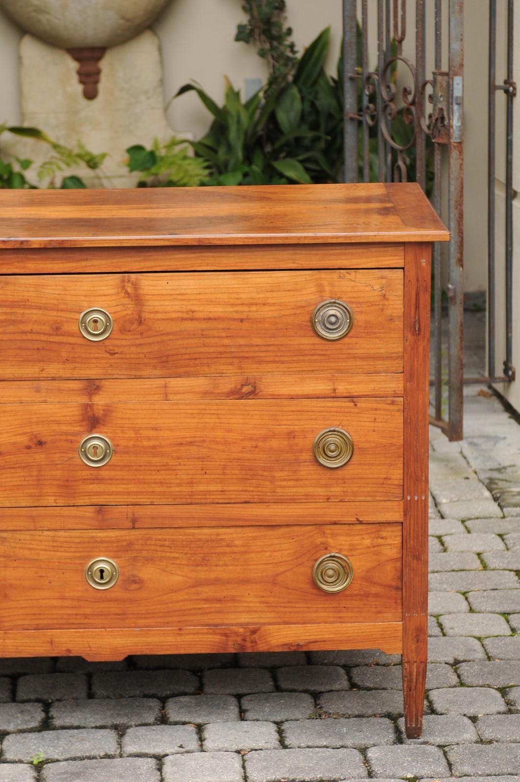French Louis XVI Style 1840s Walnut Three-Drawer Commode with Butterfly Veneer In Good Condition In Atlanta, GA