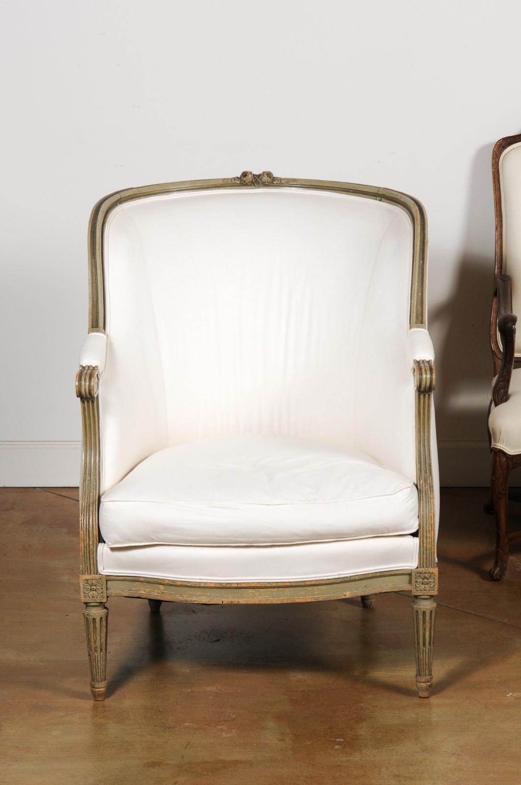 French Louis XVI Style 1880s Barrelback Bergère Armchair with New Upholstery 4