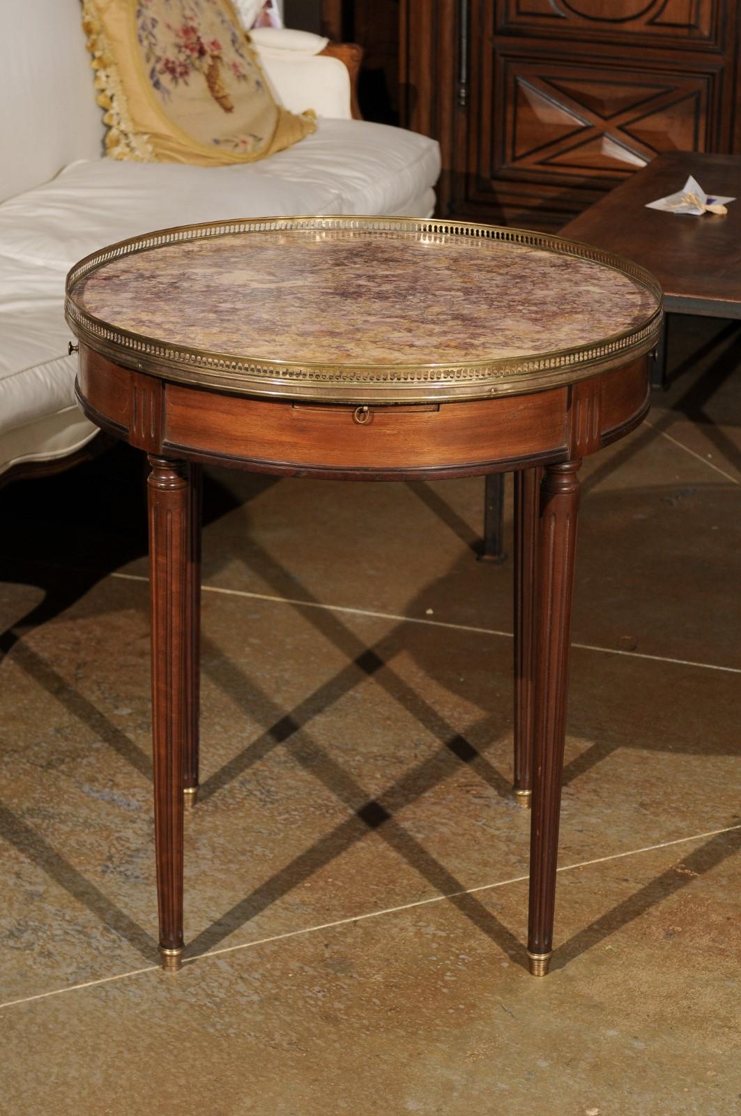 French Louis XVI Style 1890s Bouillotte Table with Marble Top and Brass Gallery For Sale 9