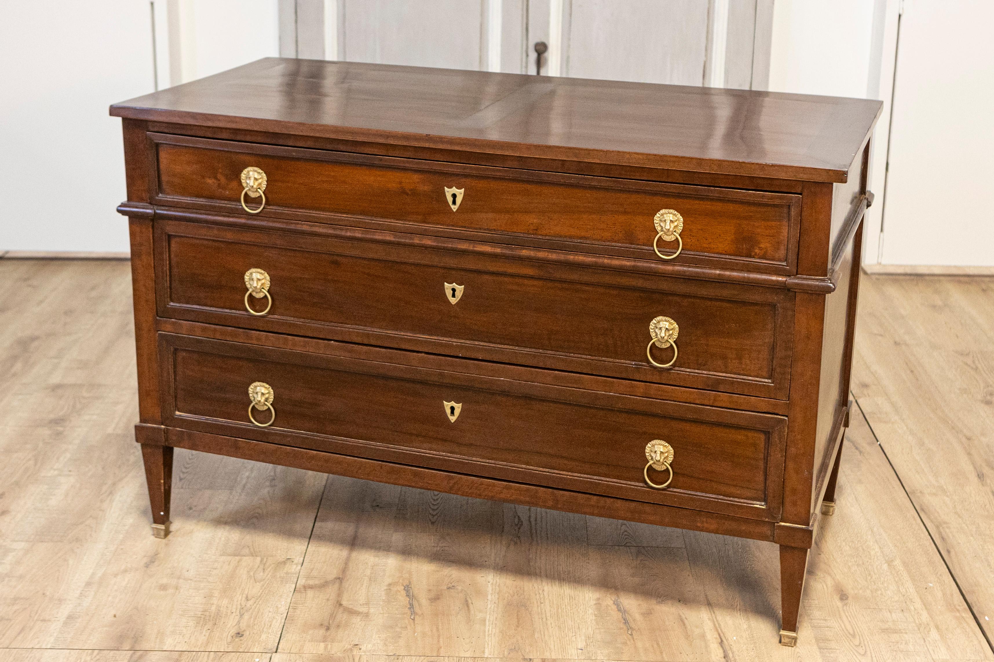 French Louis XVI Style 1890s Walnut Three-Drawer Commode with Lion Head Hardware For Sale 1