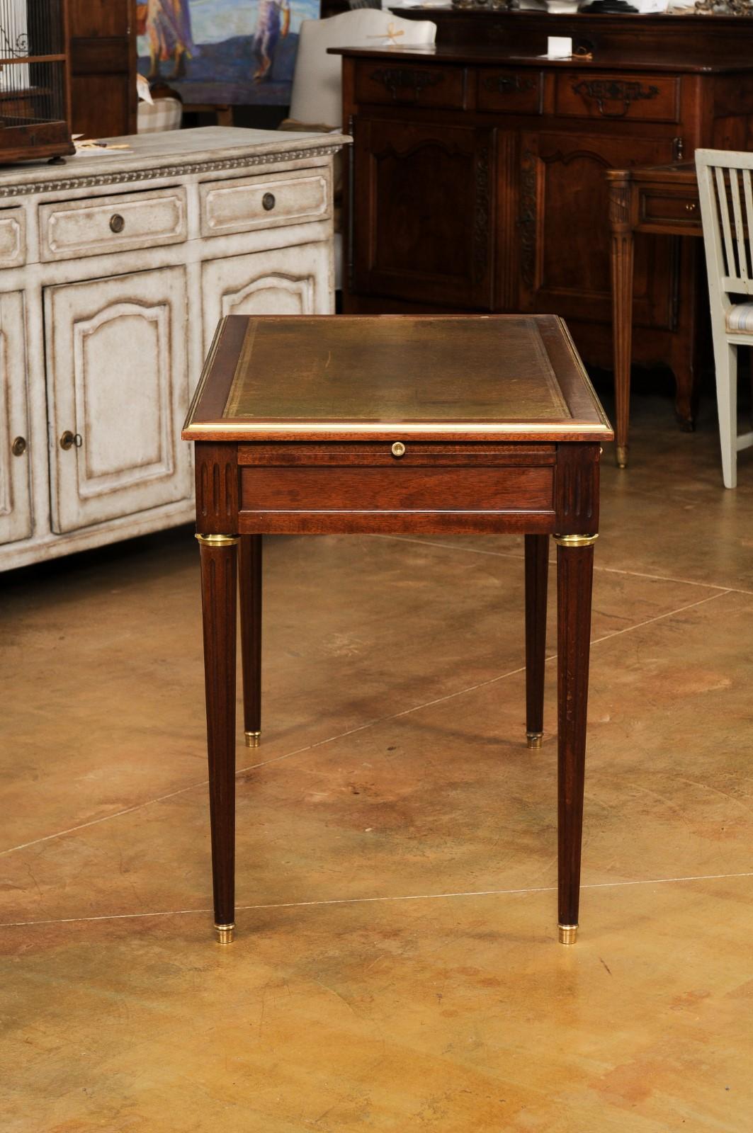 French Louis XVI Style 1900s Mahogany and Bronze Desk with Olive Leather Top 3