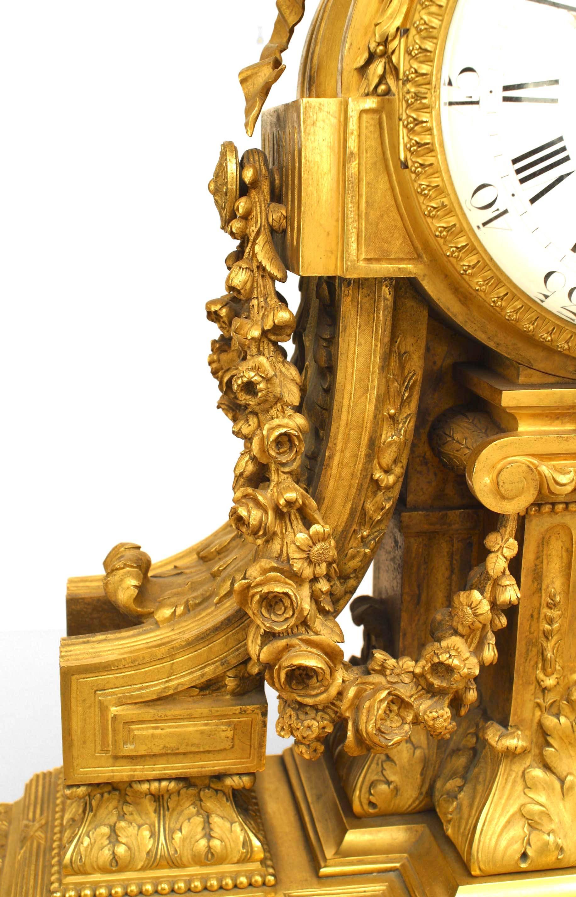French Louis XVI Gilt Bronze Mantle Clock For Sale 1