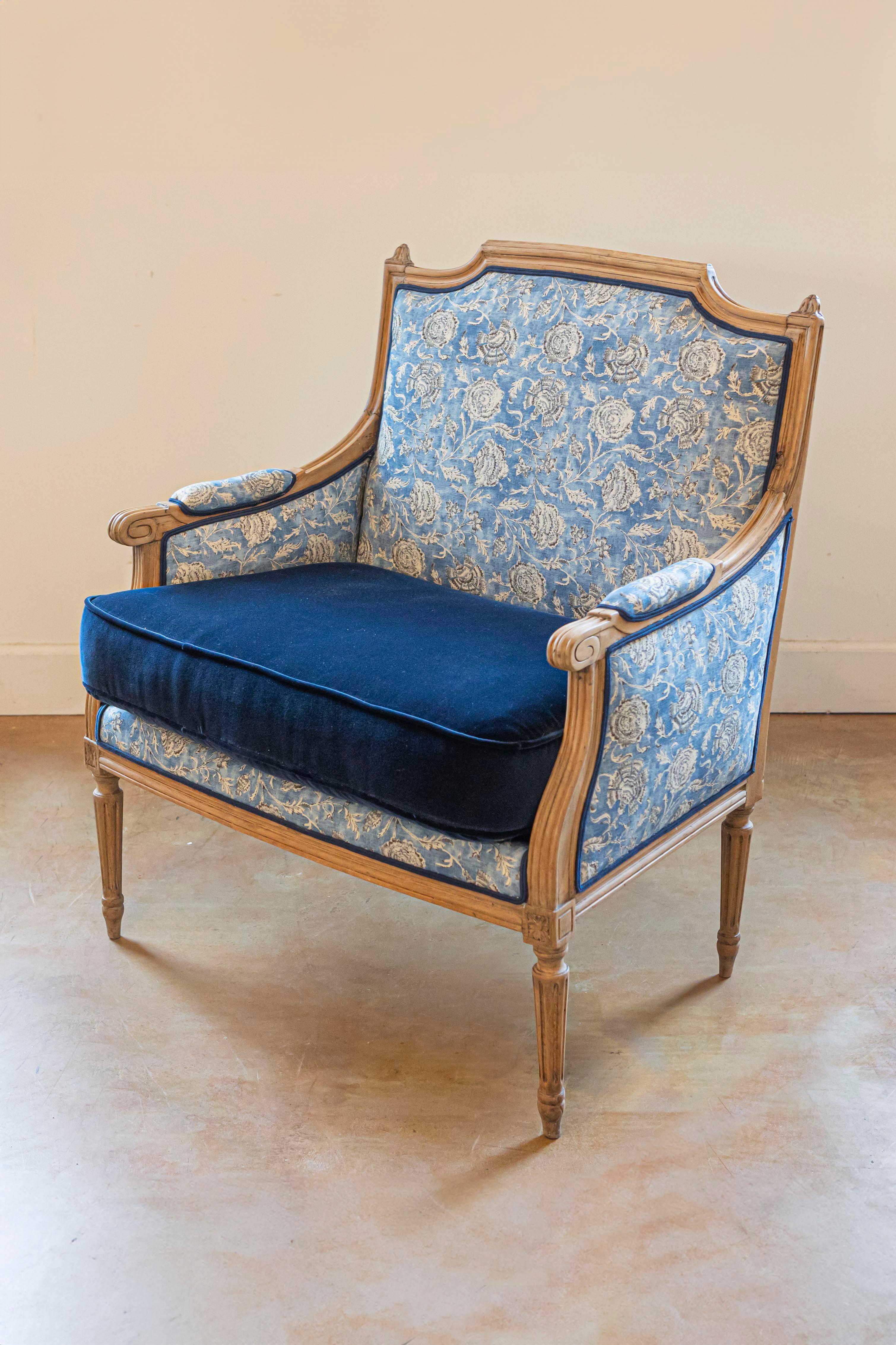 bergere marquise chair