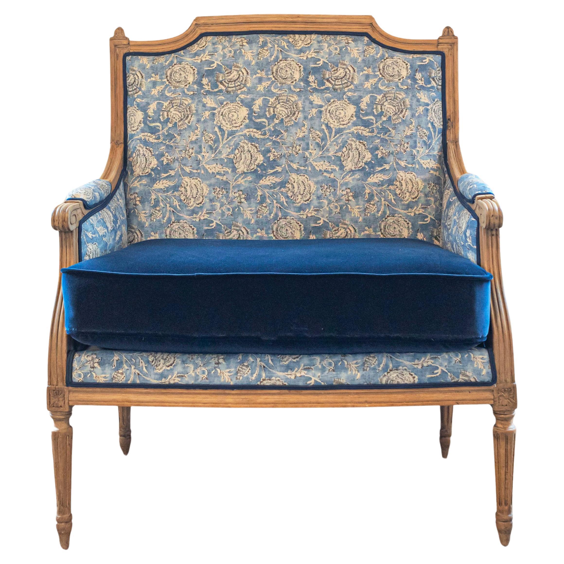 French Louis XVI Style 19th Century Bleached Walnut Marquise Bergère Chair