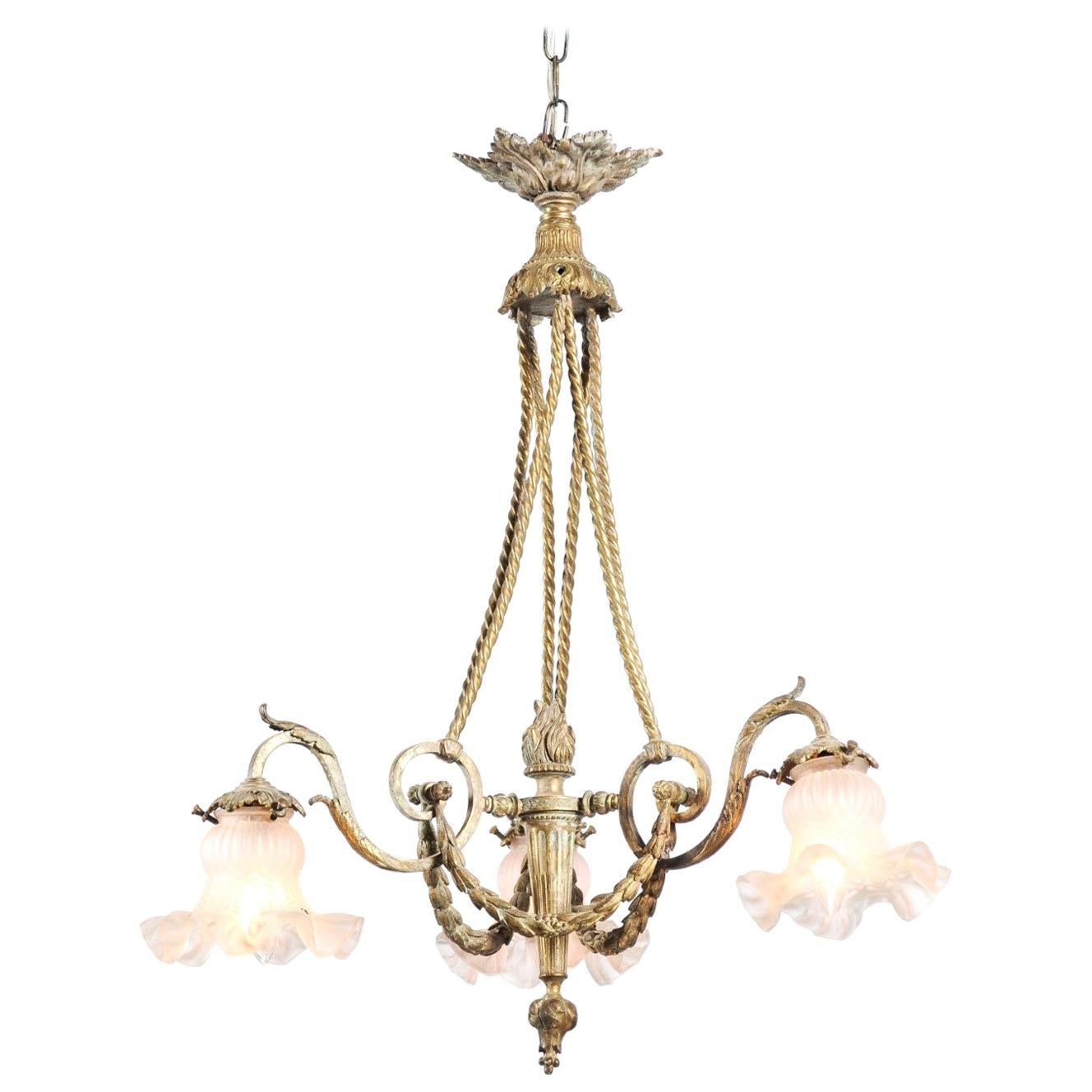 Lampadario francese a tre luci con torcia in bronzo del XIX secolo in stile Luigi XVI