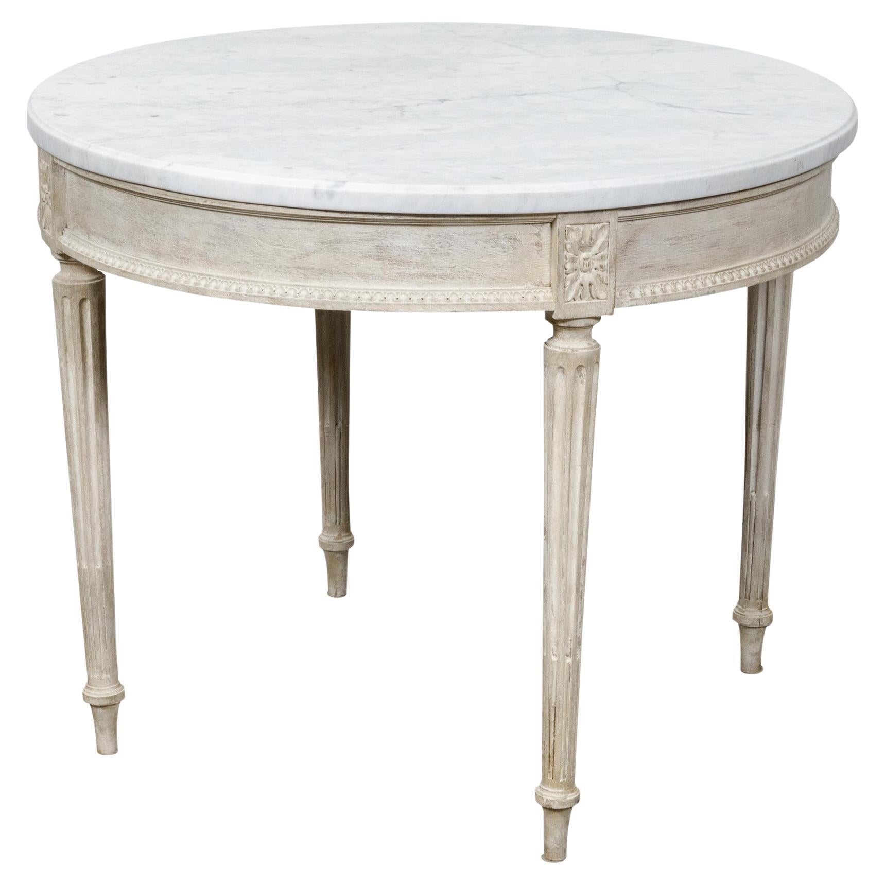 Französischer Esstisch im Louis-XVI.-Stil des 19. Jahrhunderts mit runder weißer Marmorplatte