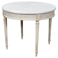 Tavolo da centro francese del XIX secolo in stile Luigi XVI con piano rotondo in marmo bianco