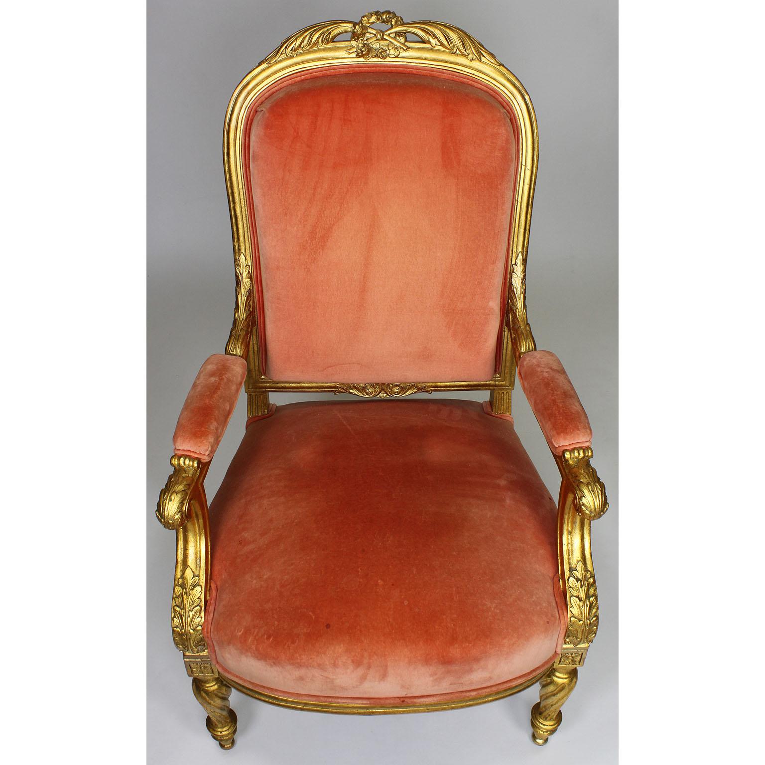 Dreiteilige geschnitzte Salon-Suite aus vergoldetem Holz im französischen Louis-XVI.-Stil des 19. Jahrhunderts im Angebot 2