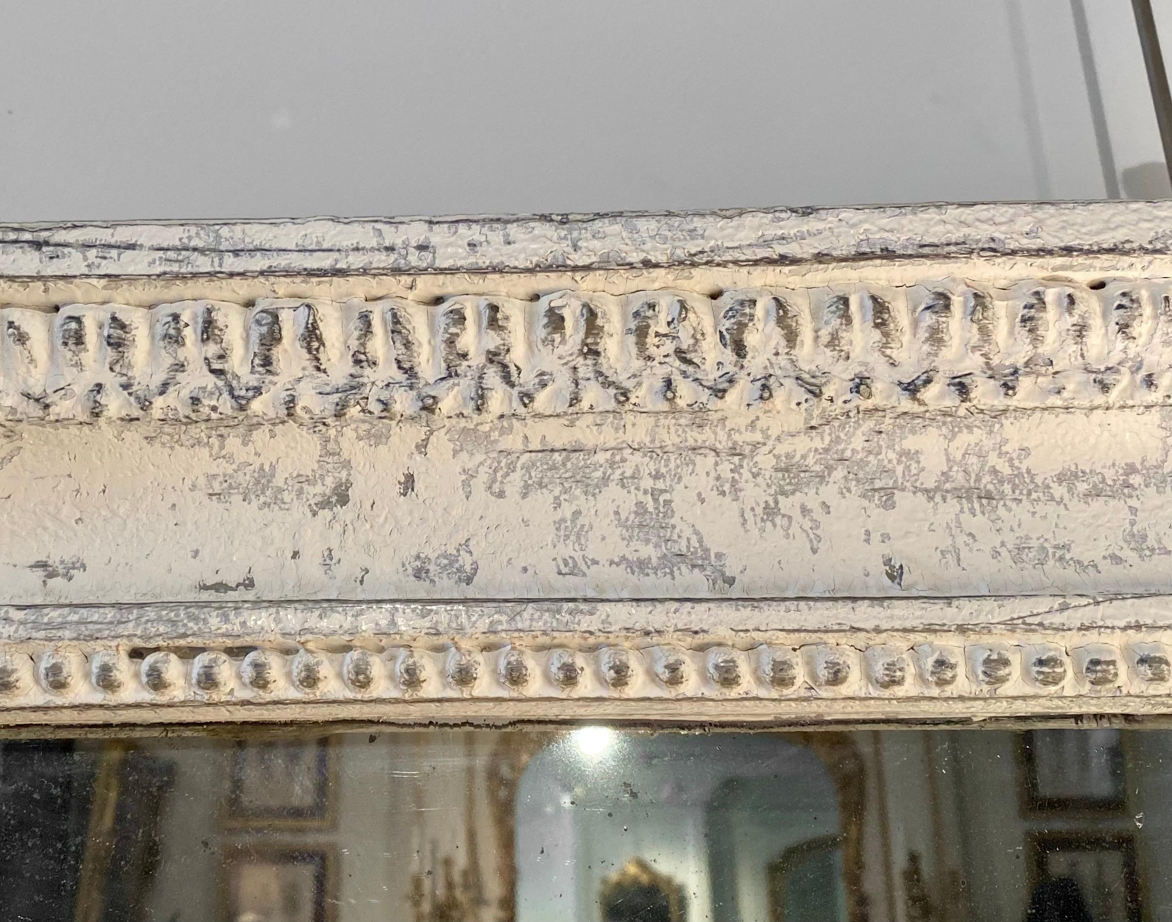 Großer französischer Spiegel im Louis-XVI.-Stil des 19. Jahrhunderts im Angebot 9