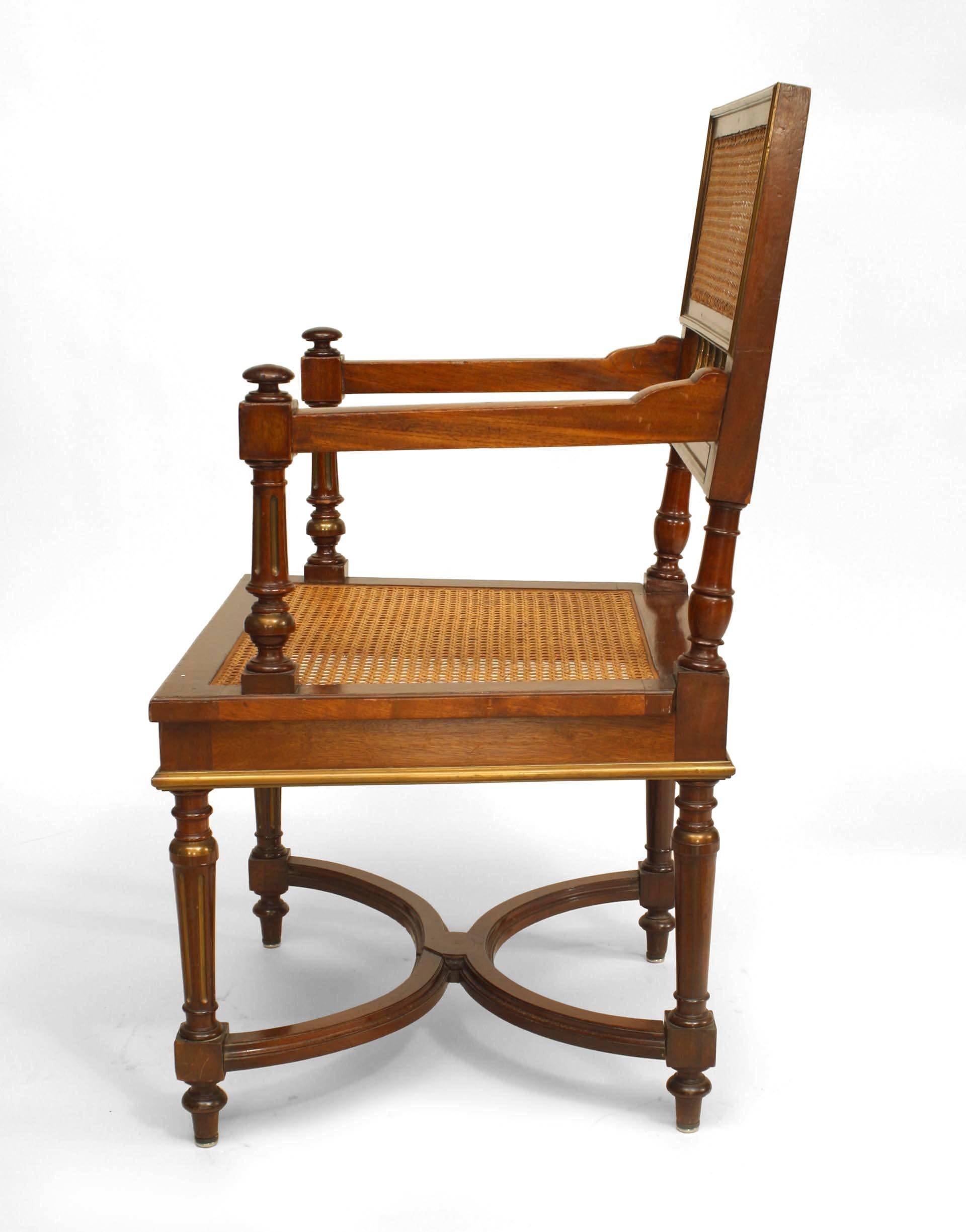 French Louis XVI Mahogany Arm Chair In Good Condition For Sale In New York, NY