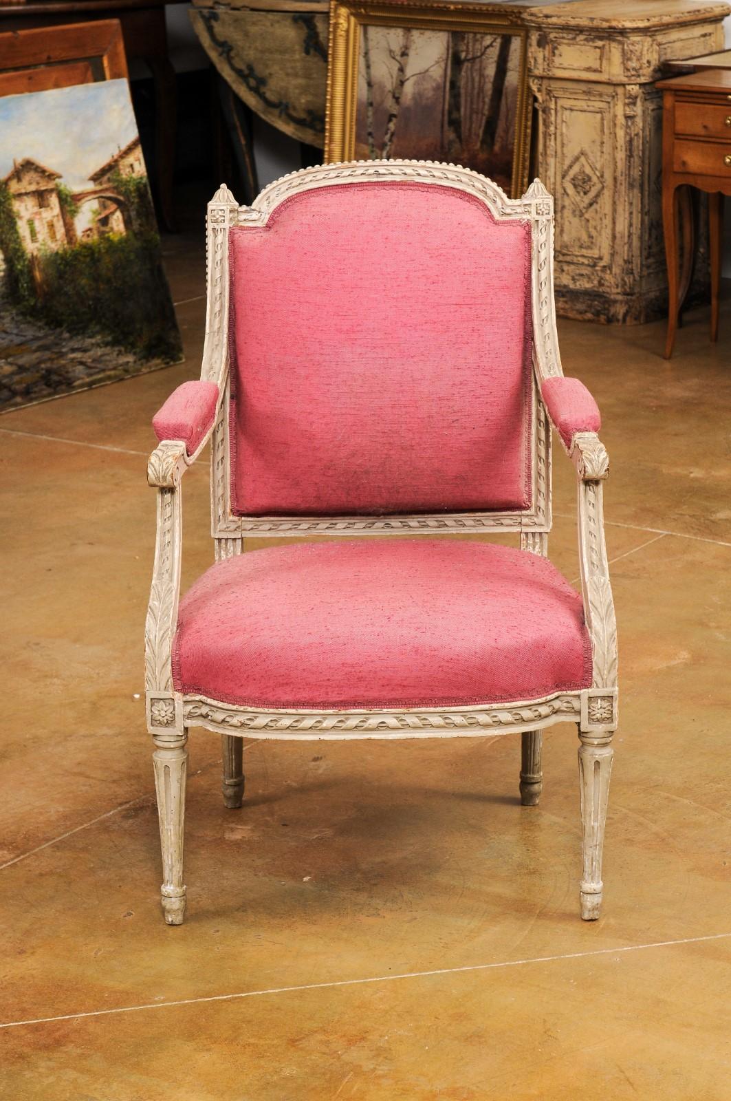 French Louis XVI Style 19th Century Painted Fauteuil with Abundant Carved Décor For Sale 8