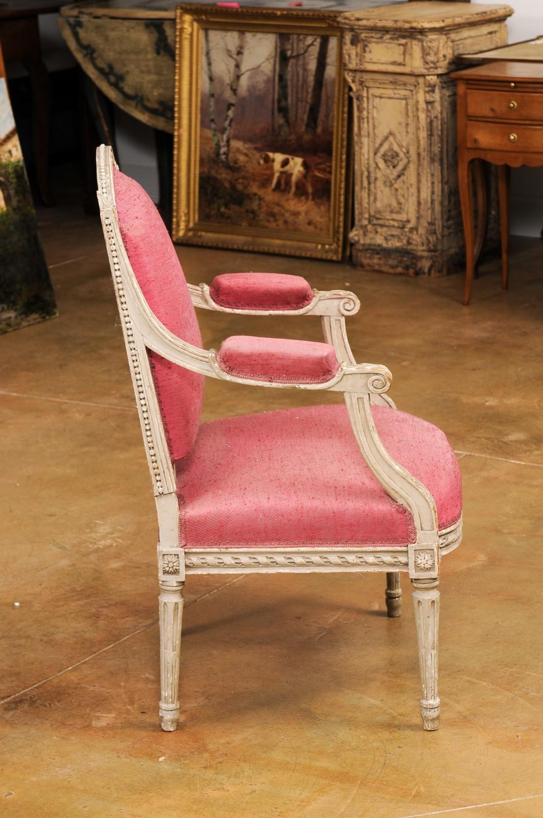 French Louis XVI Style 19th Century Painted Fauteuil with Abundant Carved Décor For Sale 2