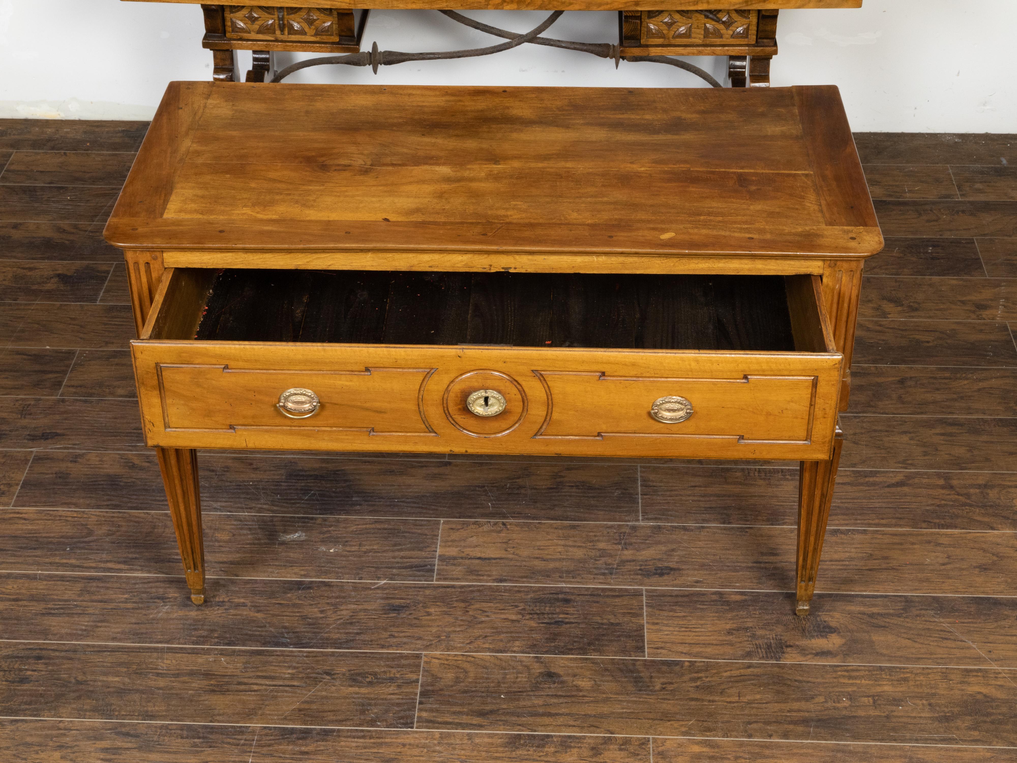 French Louis XVI Style 19th Century Walnut Table with Single Carved Drawer For Sale 8