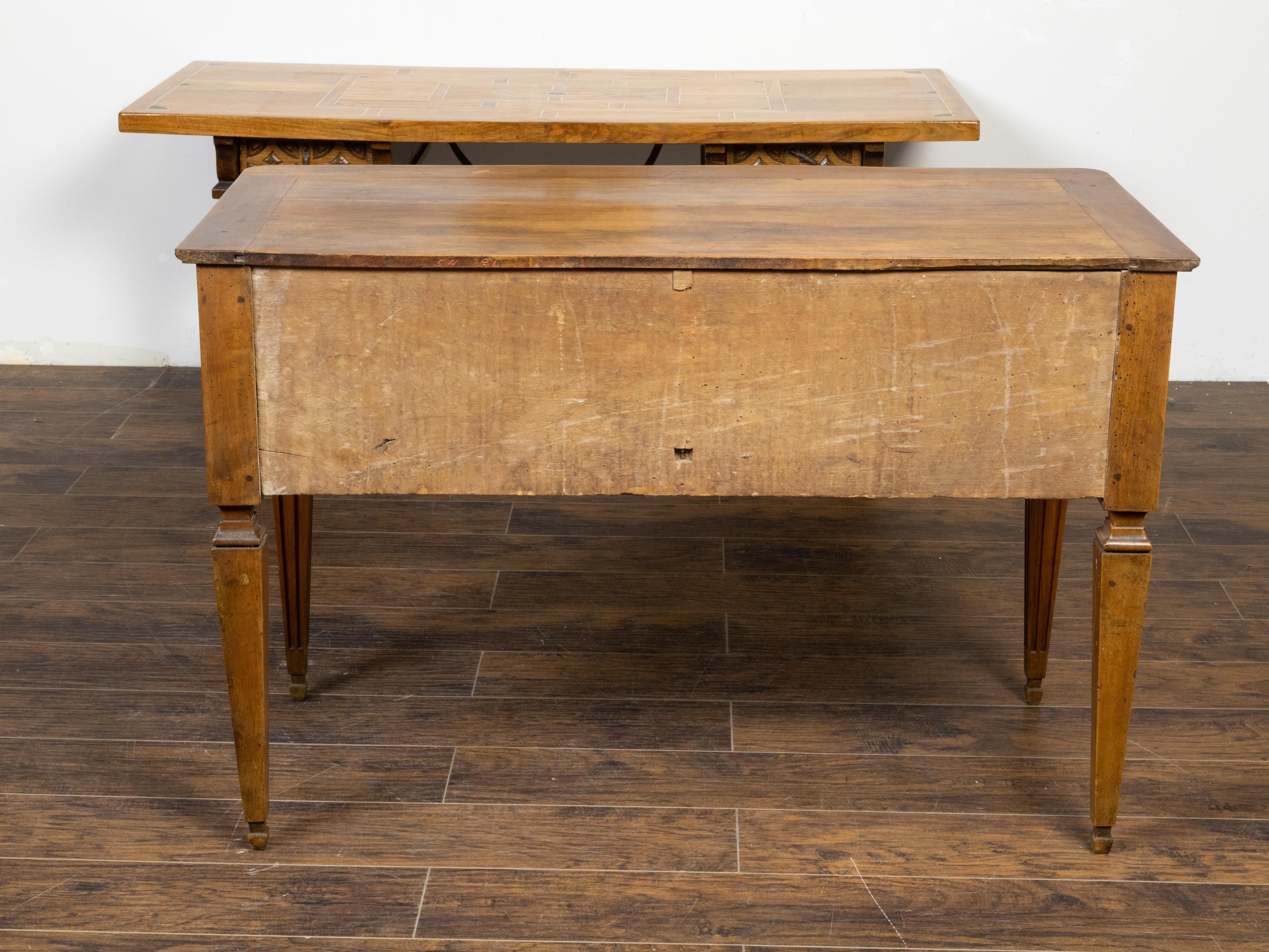 French Louis XVI Style 19th Century Walnut Table with Single Carved Drawer For Sale 1