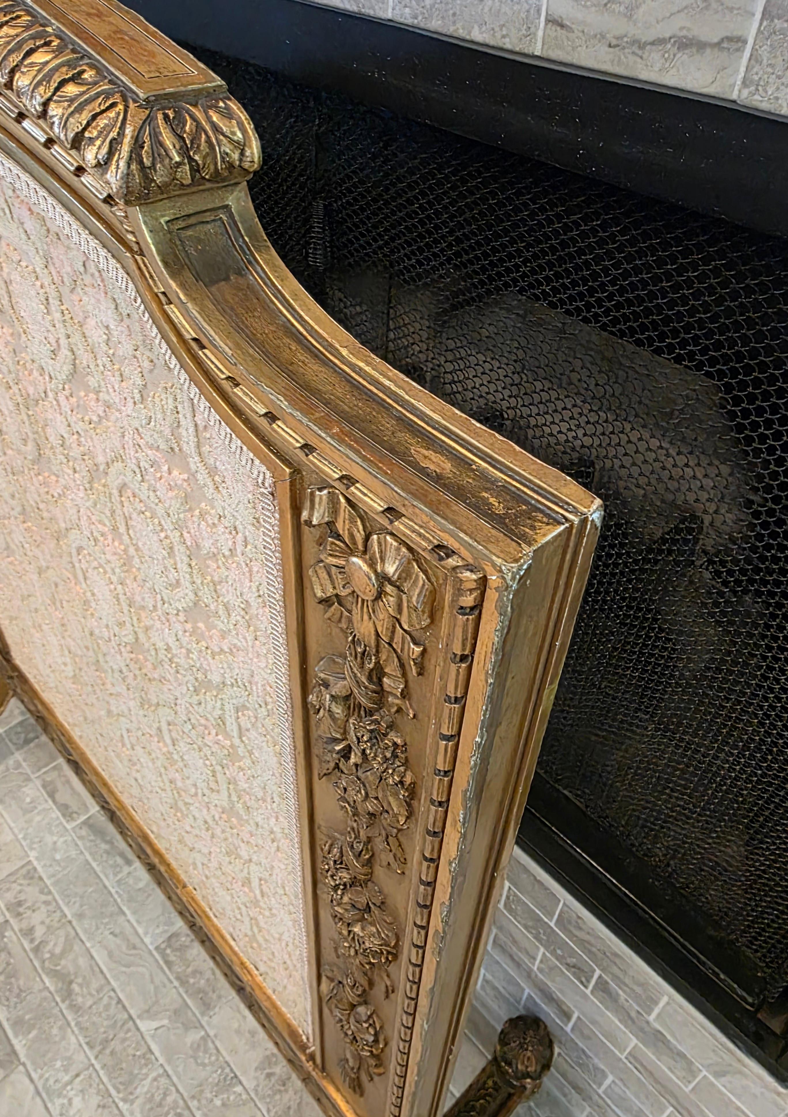 Paravento francese per caminetto in legno dorato in stile Luigi XVI in vendita 6