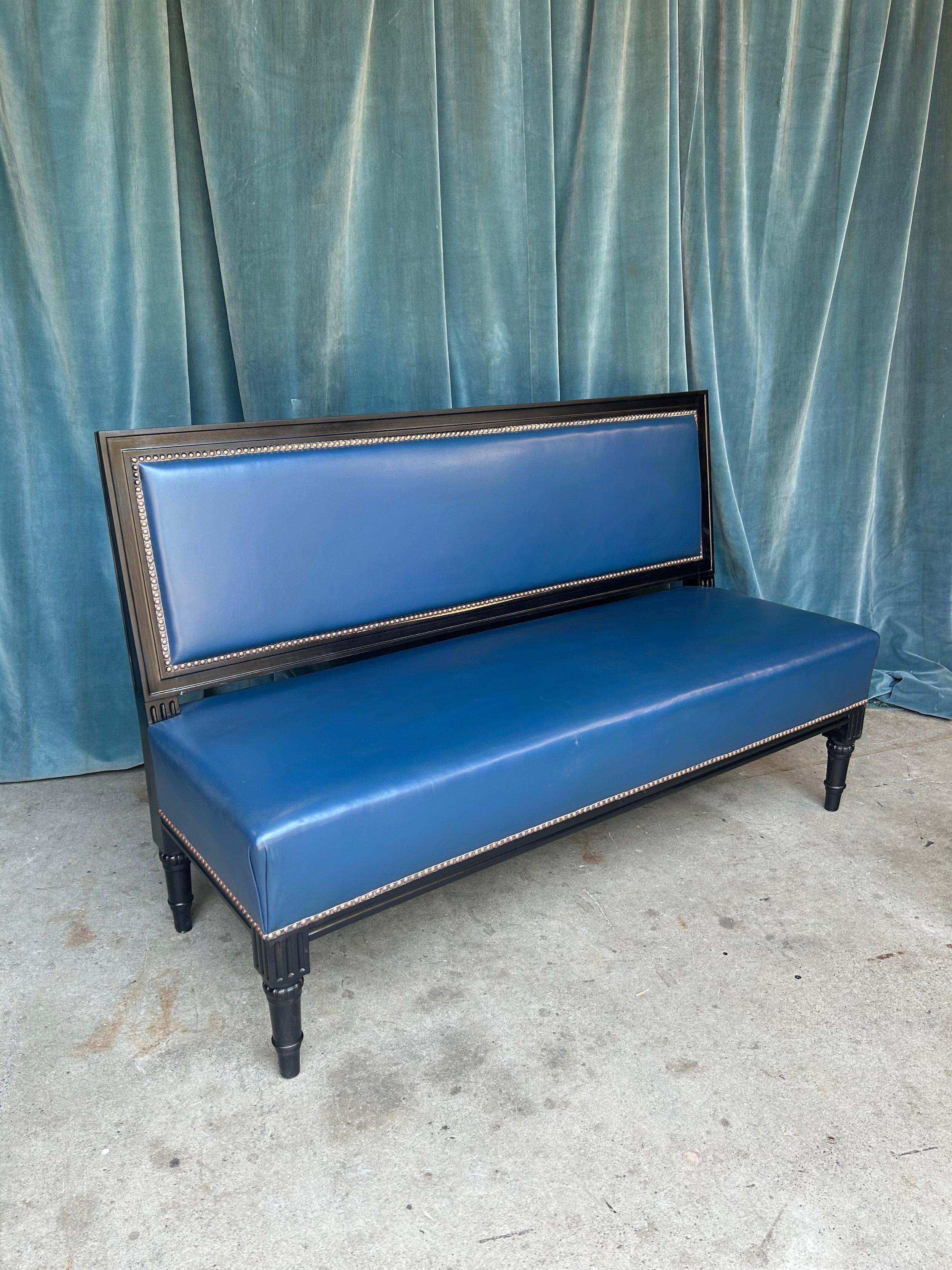 Upholstery French Louis XVI Style Banquette in Blue Leather For Sale
