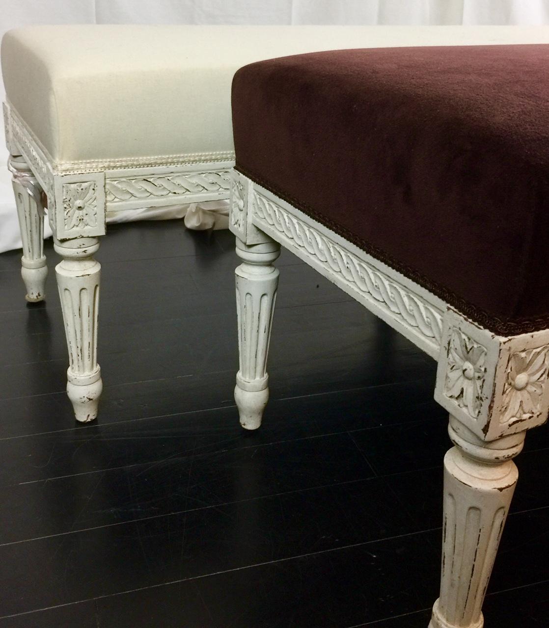 French Louis XVI Style Banquette, Off-White Canvas, Grey and Gilt Patinated Wood 11