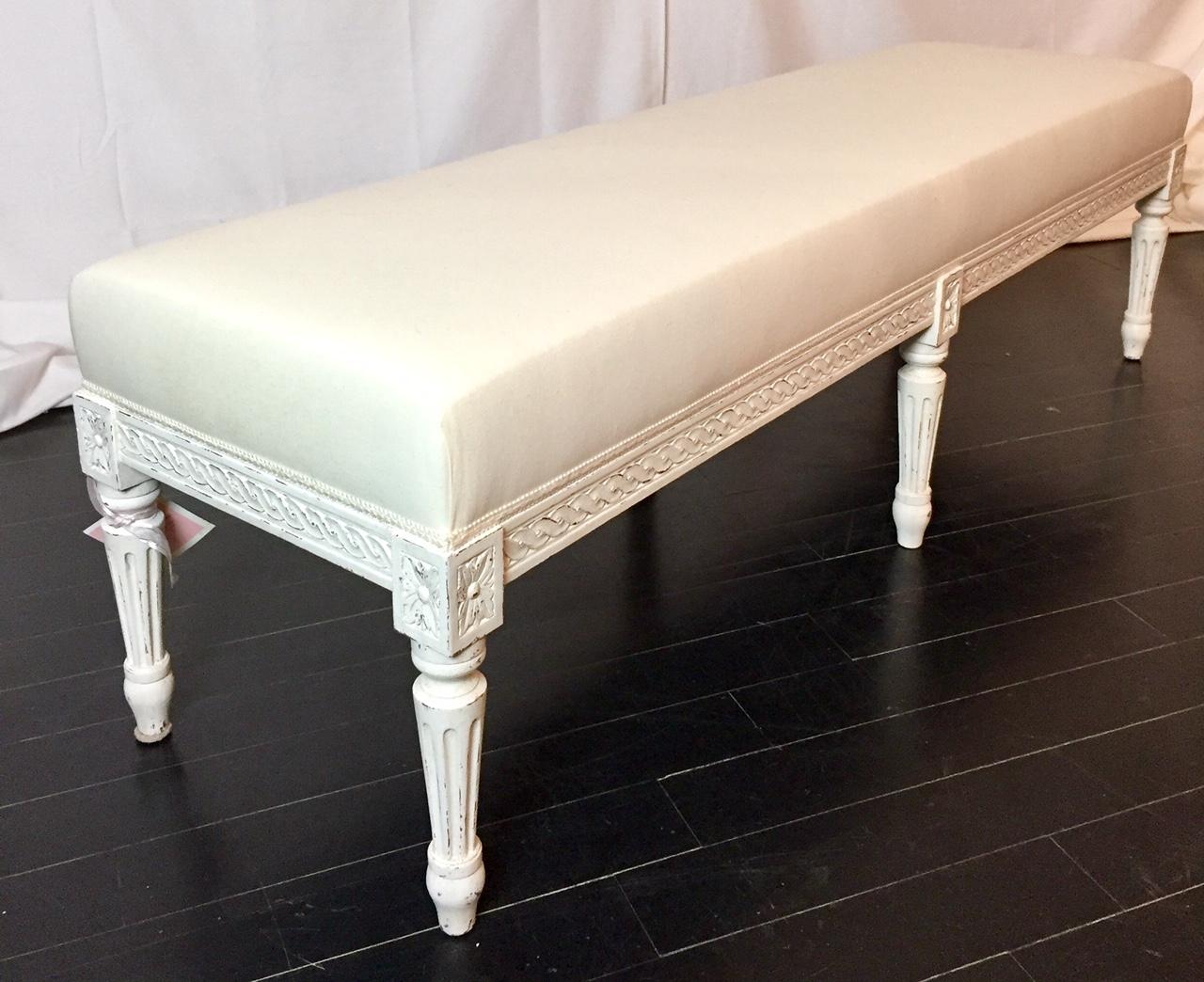 Contemporary French Louis XVI Style Banquette, Off-White Canvas, Grey and Gilt Patinated Wood