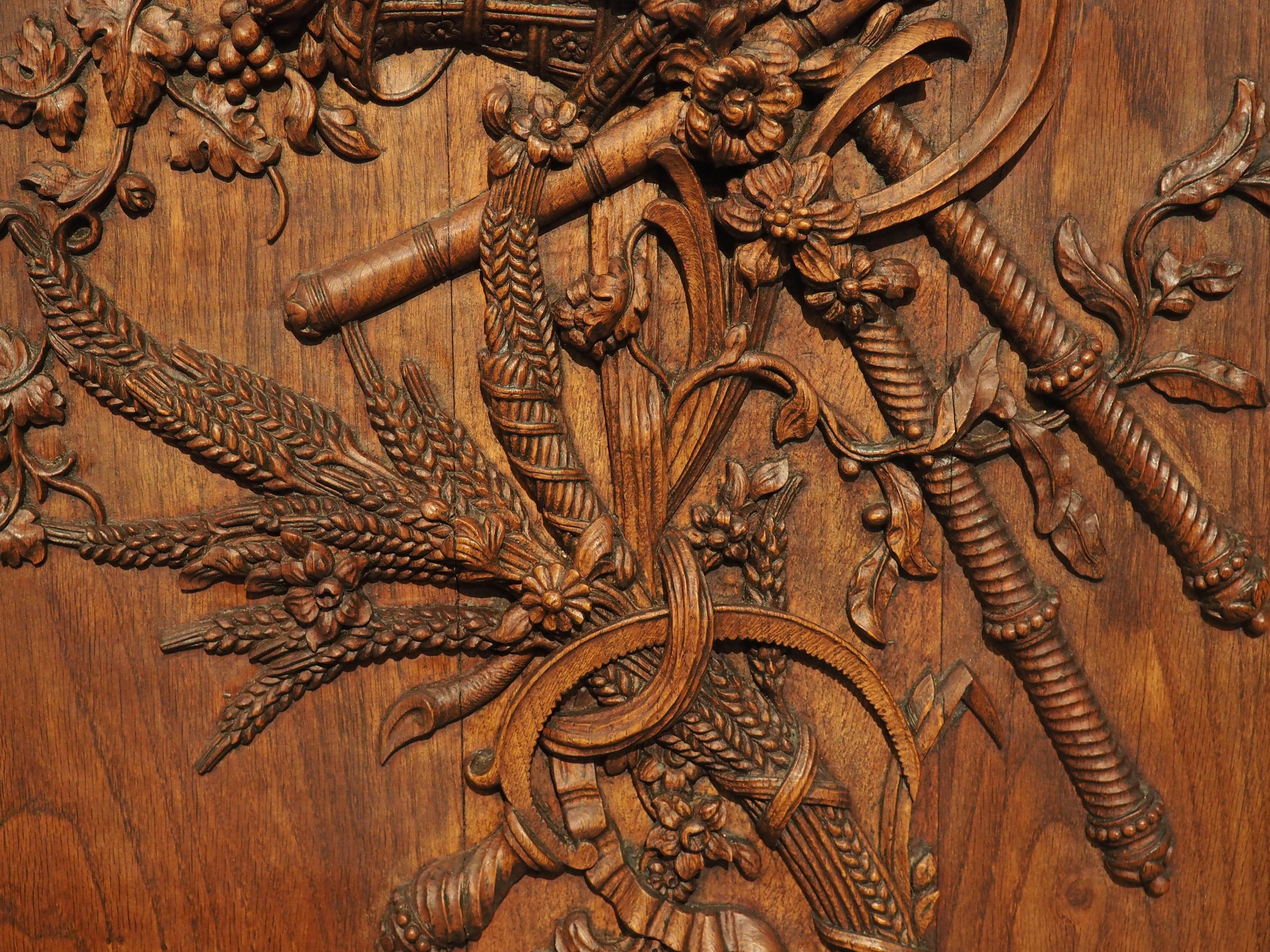 French Louis XVI Style Bas Relief Carved Oak Panel, Attributes of Agriculture For Sale 4